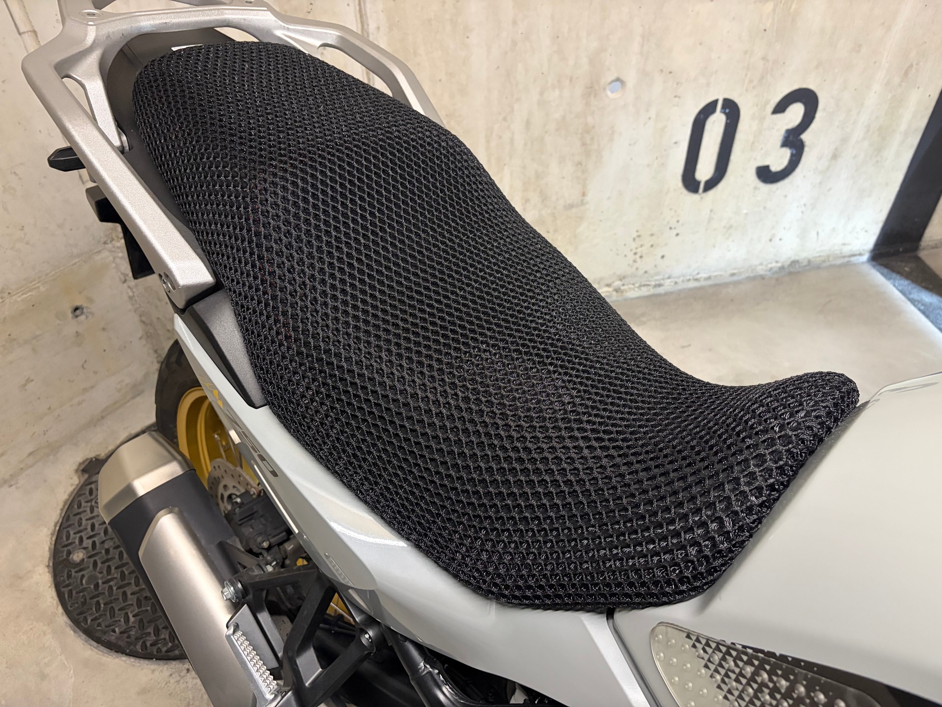HONDA Transalp-image-10