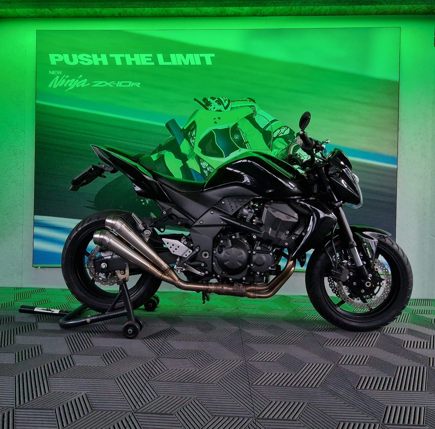 KAWASAKI Z 750 (25kW)-image-1