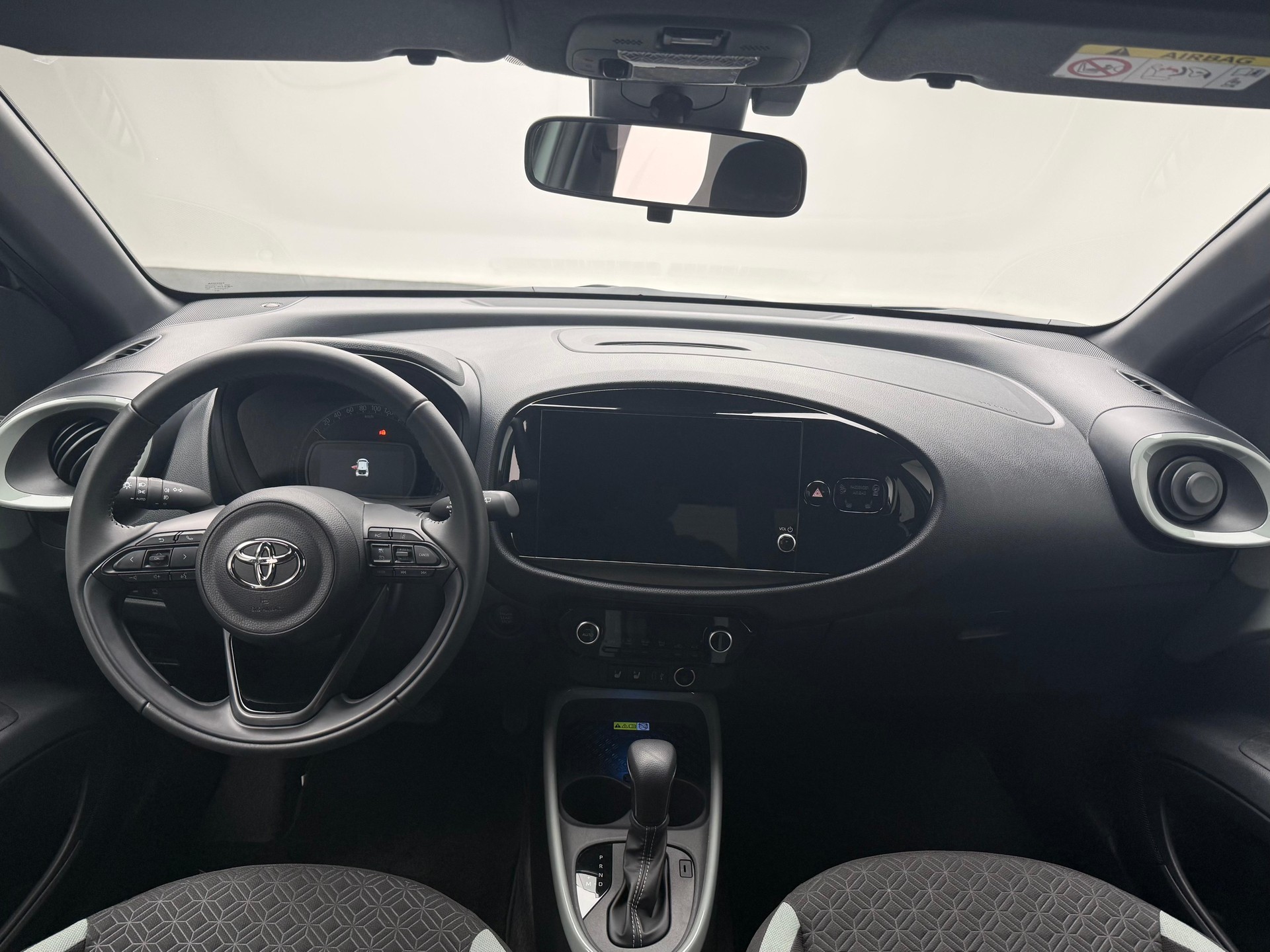 TOYOTA Aygo X 1.0 VVT-i Trend-image-8