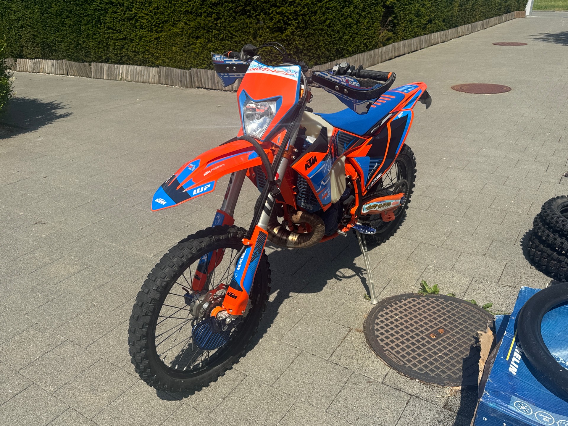 KTM EXC Six Days-image-2