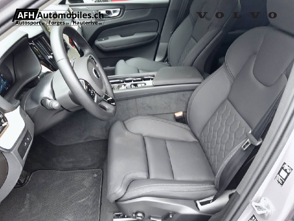 VOLVO XC60 2.0 T6 TE Plus Dark eAWD-image-8