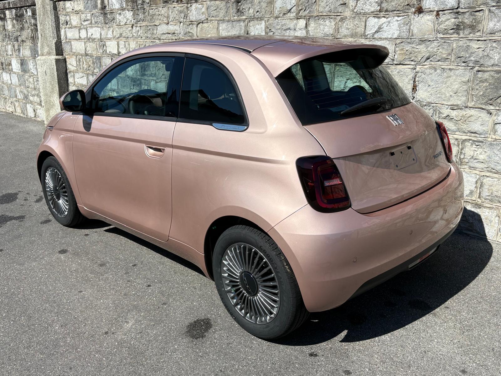 FIAT 500 1.0 FireFly MHD Torino-showroom-element-2