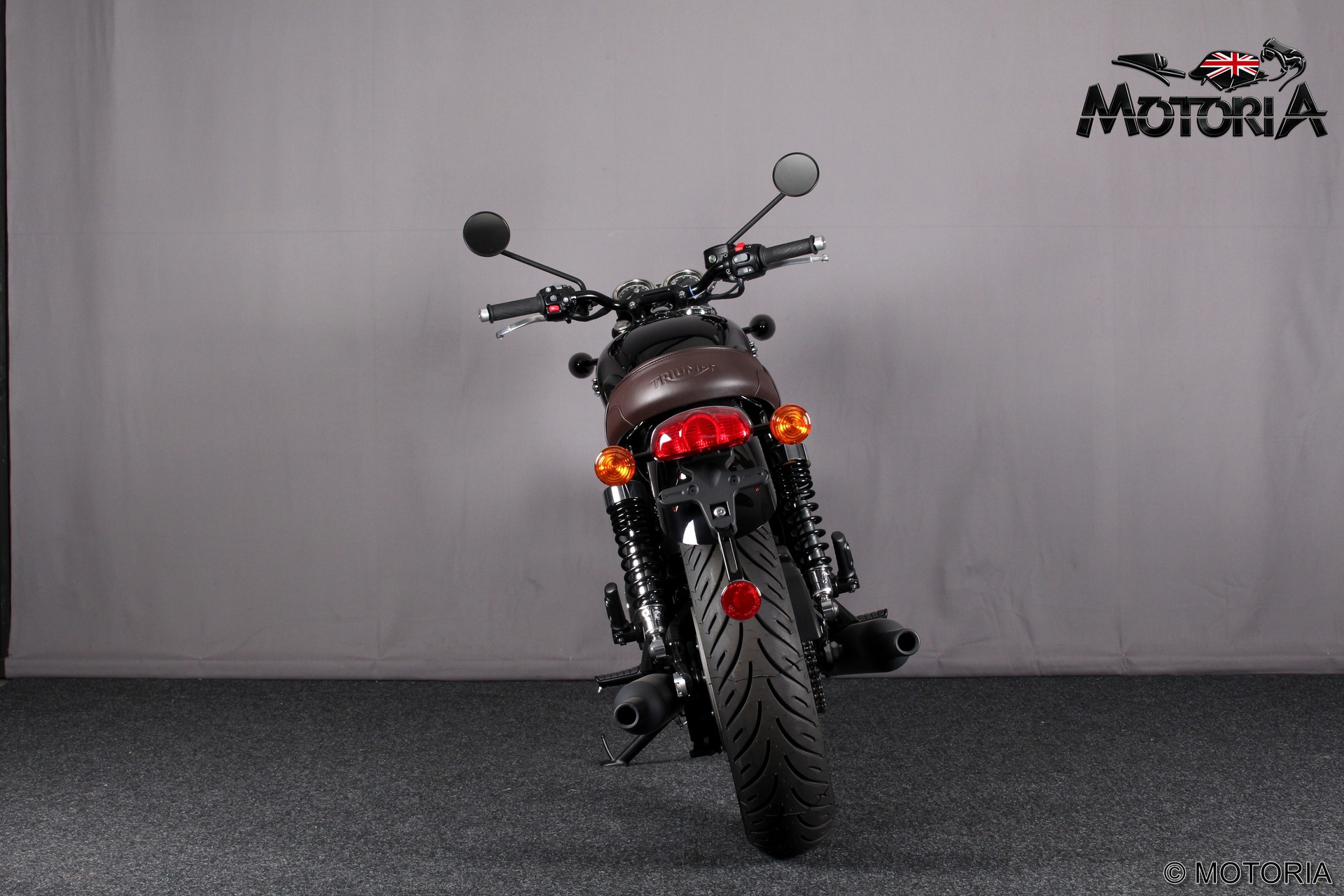 TRIUMPH Bonneville T120 Black-image-3