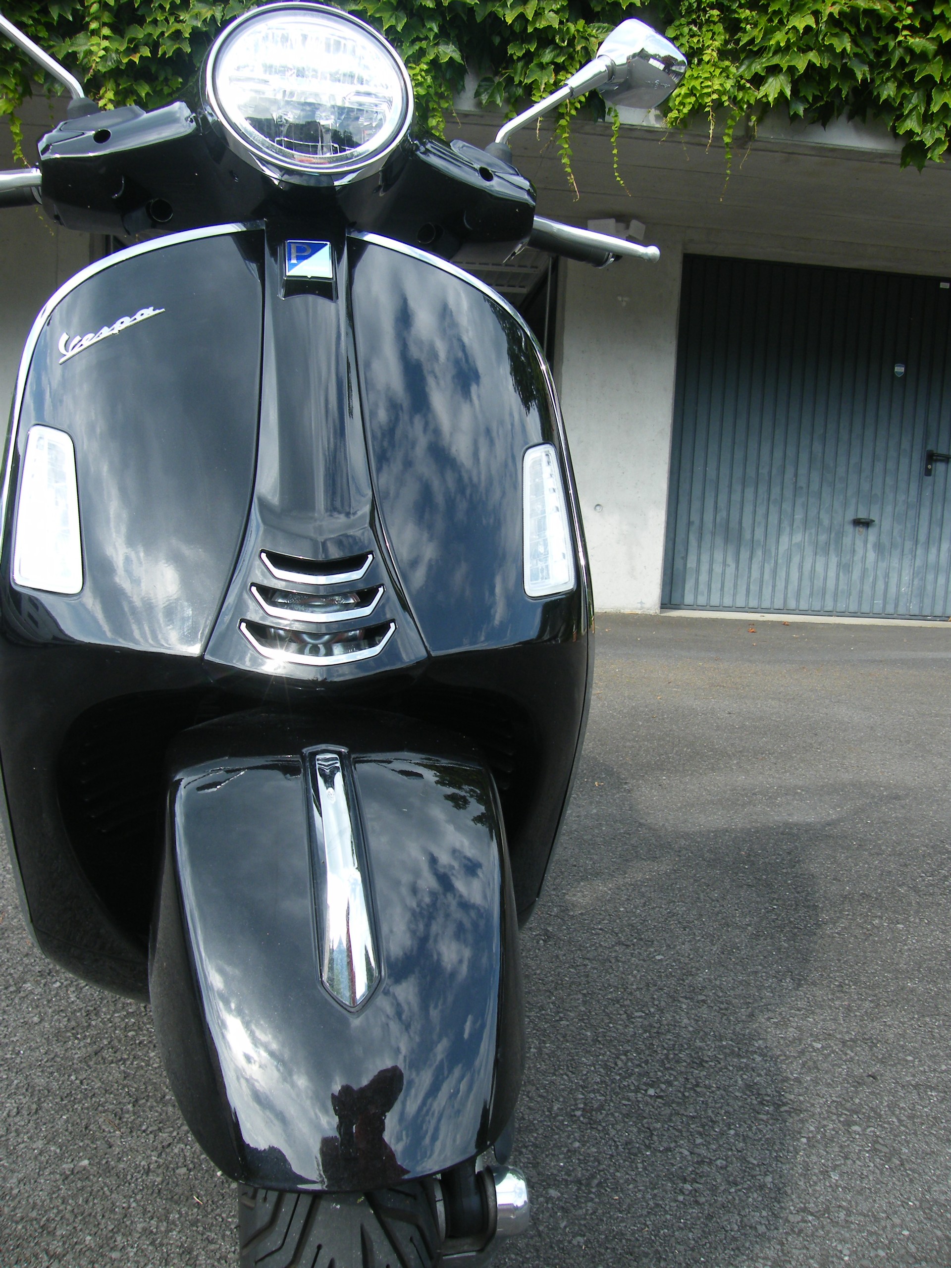 PIAGGIO Vespa GTS 125 ABS-image-10