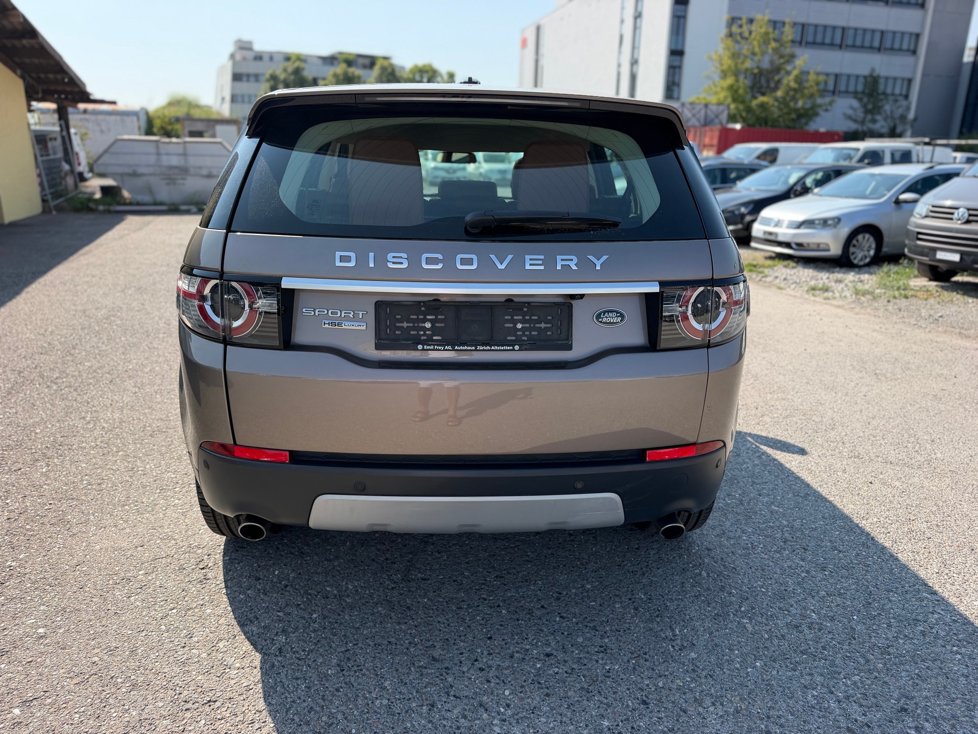 LAND ROVER Discovery Sport 2.0 TD4 SE AT9-image-5