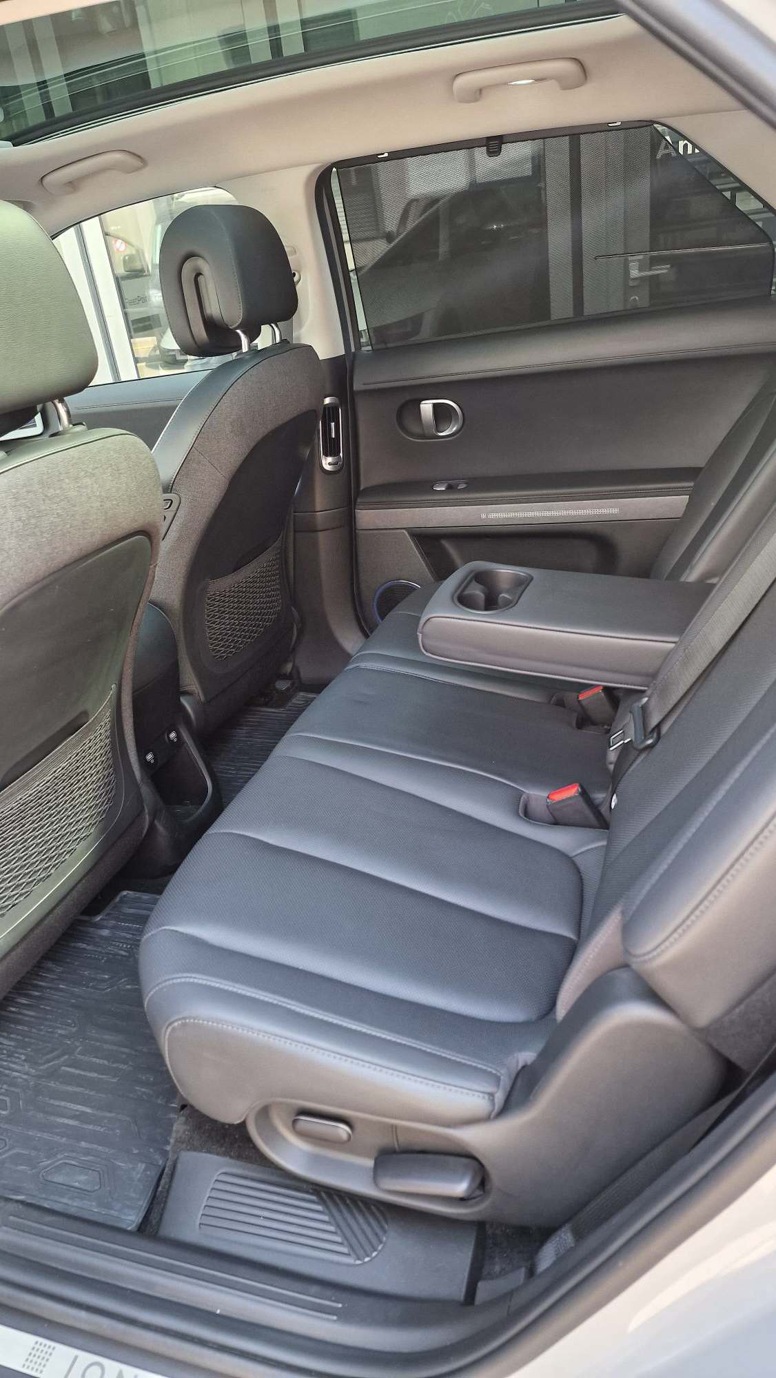 HYUNDAI Ioniq 5 77,4 kWh Vertex 4WD-image-14
