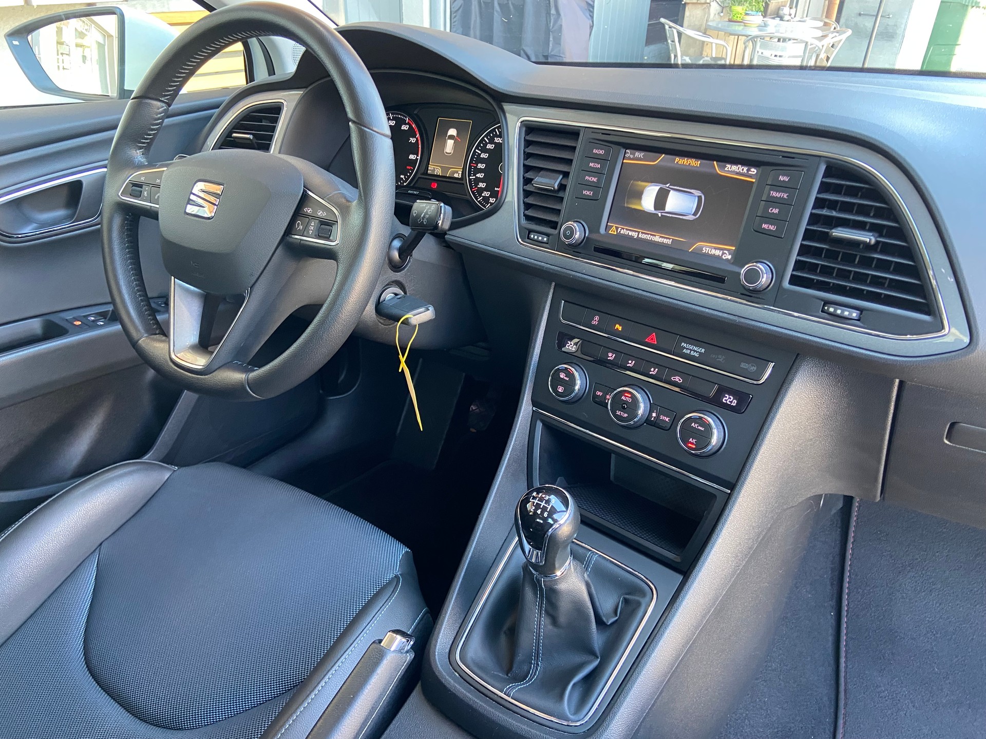 SEAT Leon 1.4 TSI Style-image-10