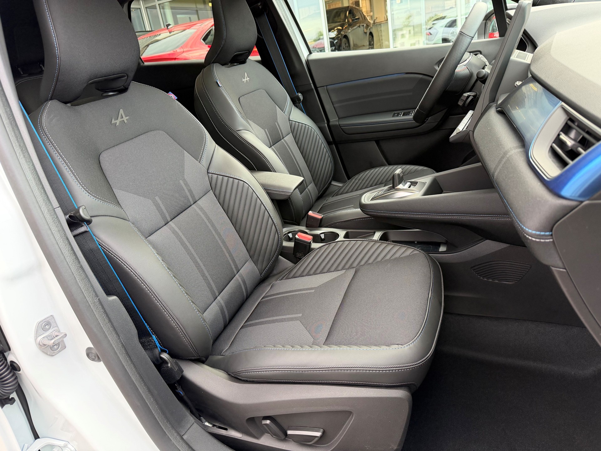 RENAULT Symbioz 1.8 E-Tech Esprit Alpine-image-7