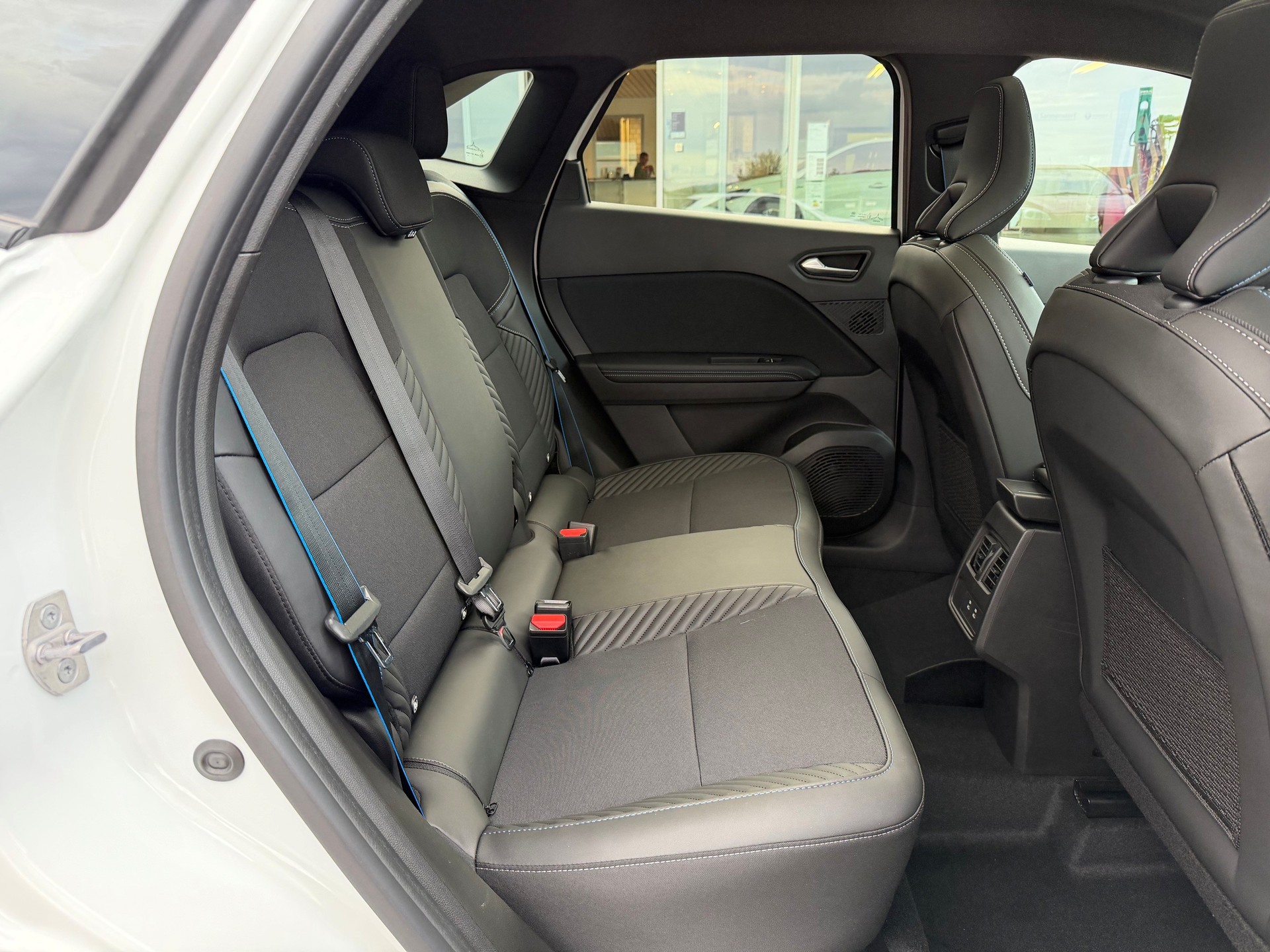 RENAULT Symbioz 1.8 E-Tech Esprit Alpine-image-9