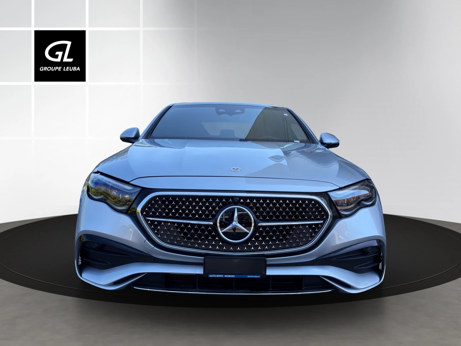 MERCEDES-BENZ E 220 d 4Matic 9G-Tronic-showroom-element-2