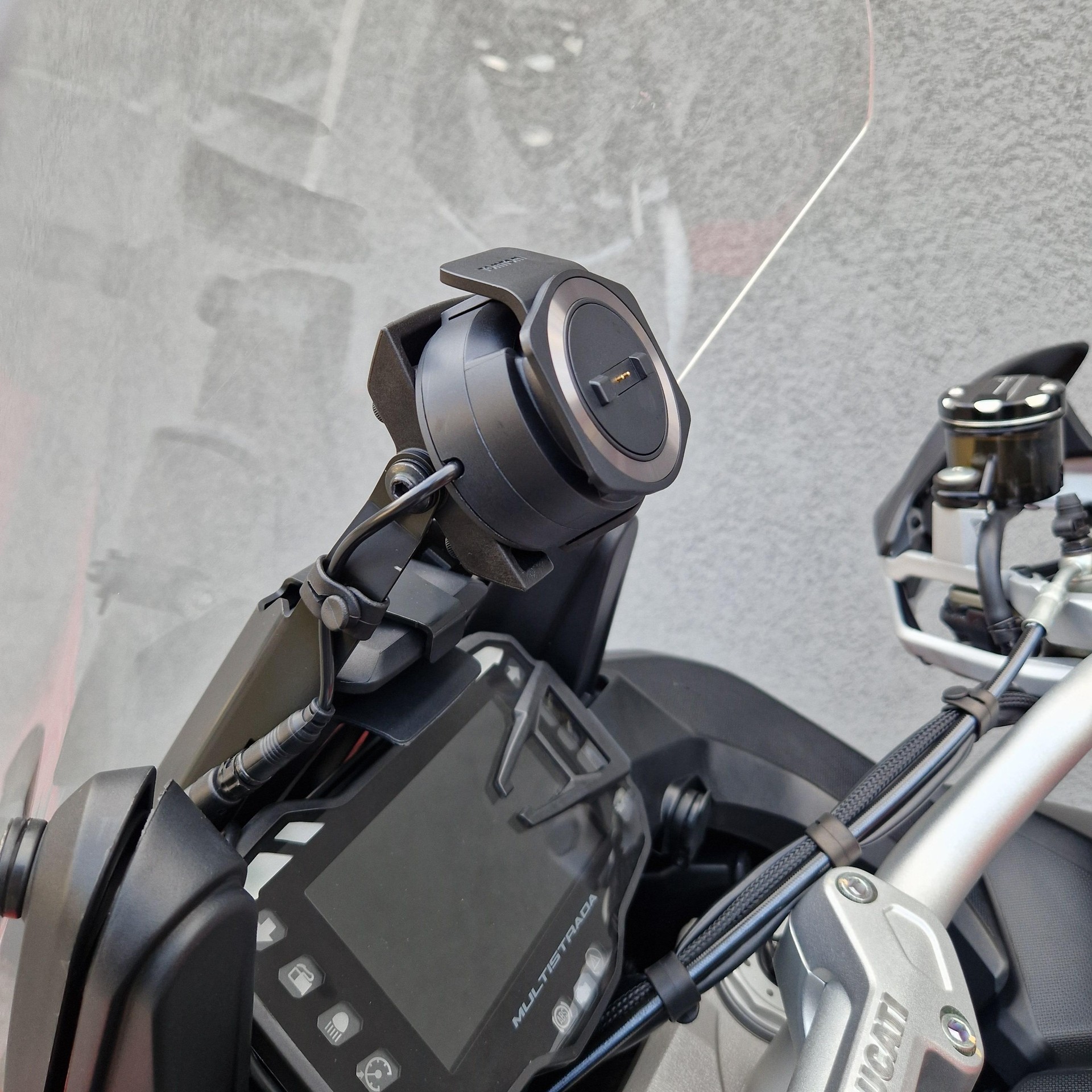 DUCATI Multistrada 1260 S Touring-image-6