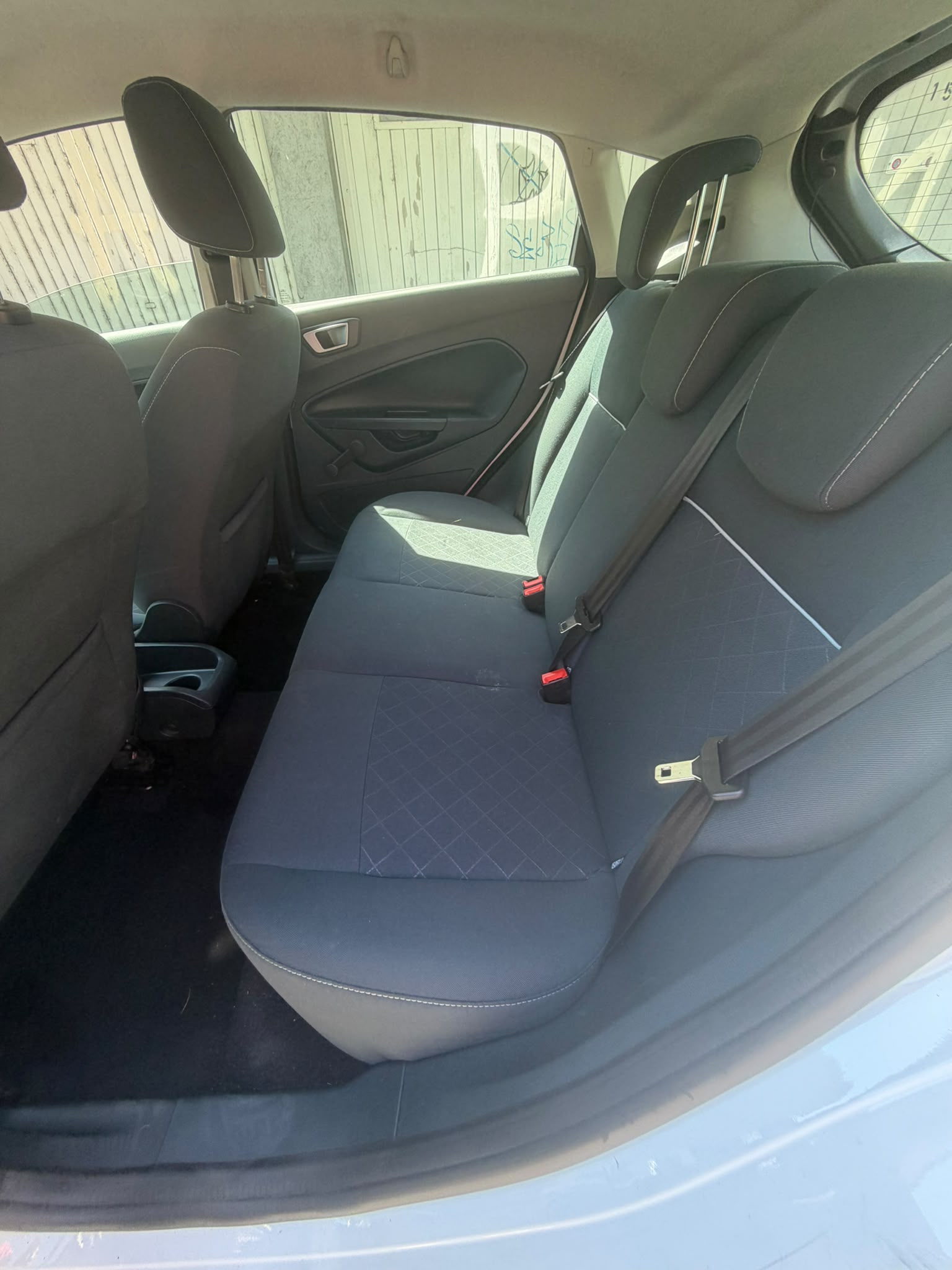 FORD Fiesta 1.6 16V TDCi Trend-image-11
