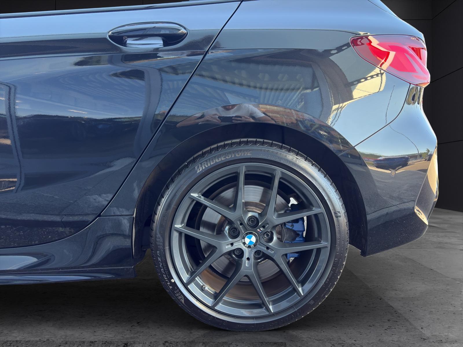 BMW M135i xDrive-image-8