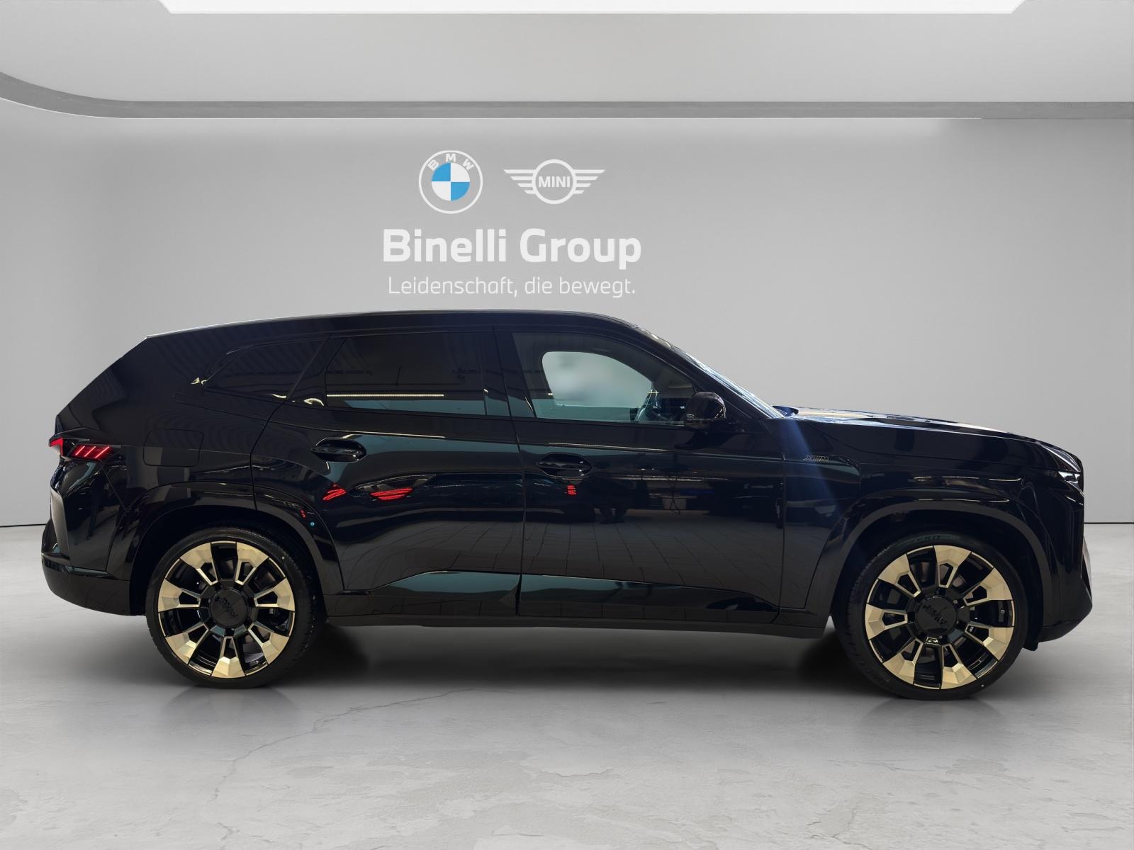 BMW XM-image-6