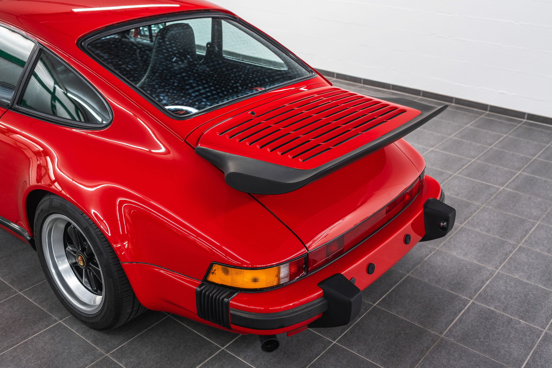 PORSCHE 911 Carrera Club Sport (Clubsport) CS-image-10