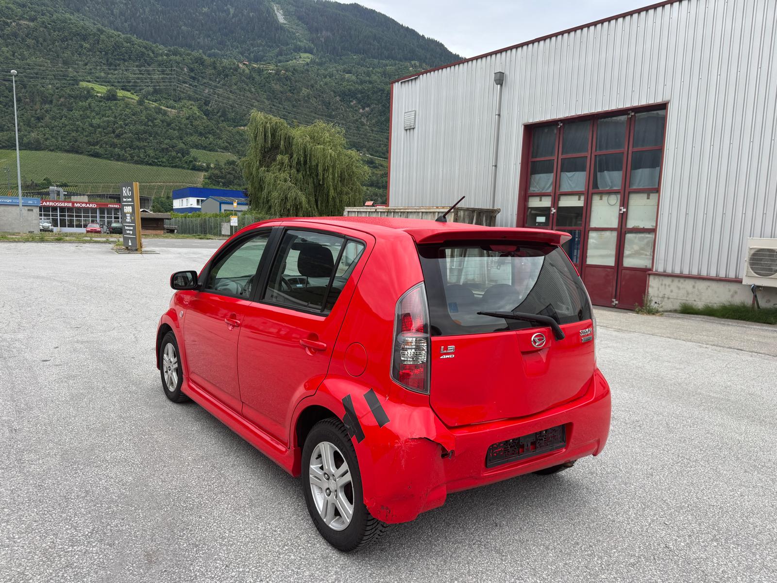 DAIHATSU Sirion 1.3 S eco-4WD-image-6