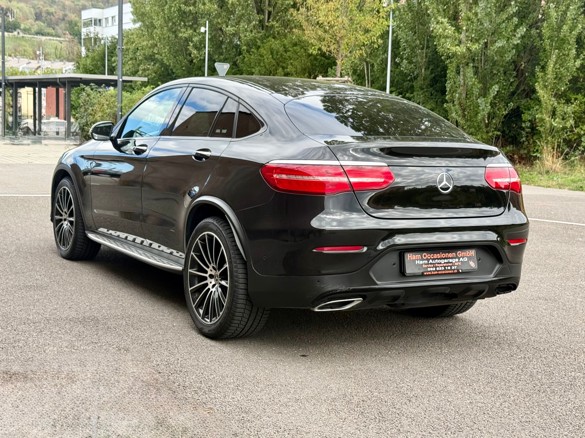 MERCEDES-BENZ GLC Coupé 250 d AMG Line 4Matic 9G-Tronic-showroom-element-1