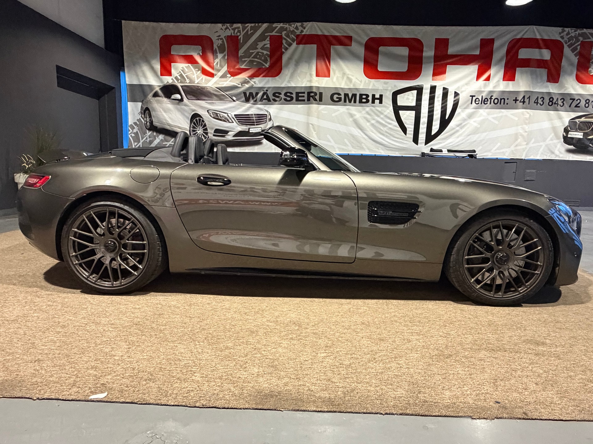 MERCEDES-BENZ AMG GT C Roadster Speedshift DCT-image-17