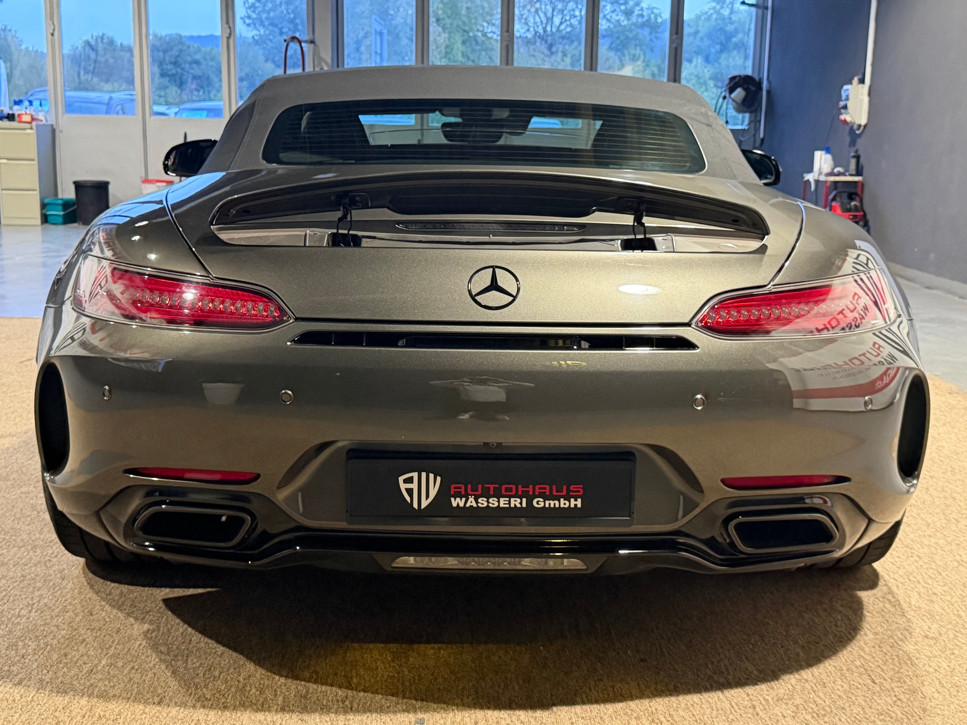 MERCEDES-BENZ AMG GT C Roadster Speedshift DCT-showroom-element-3