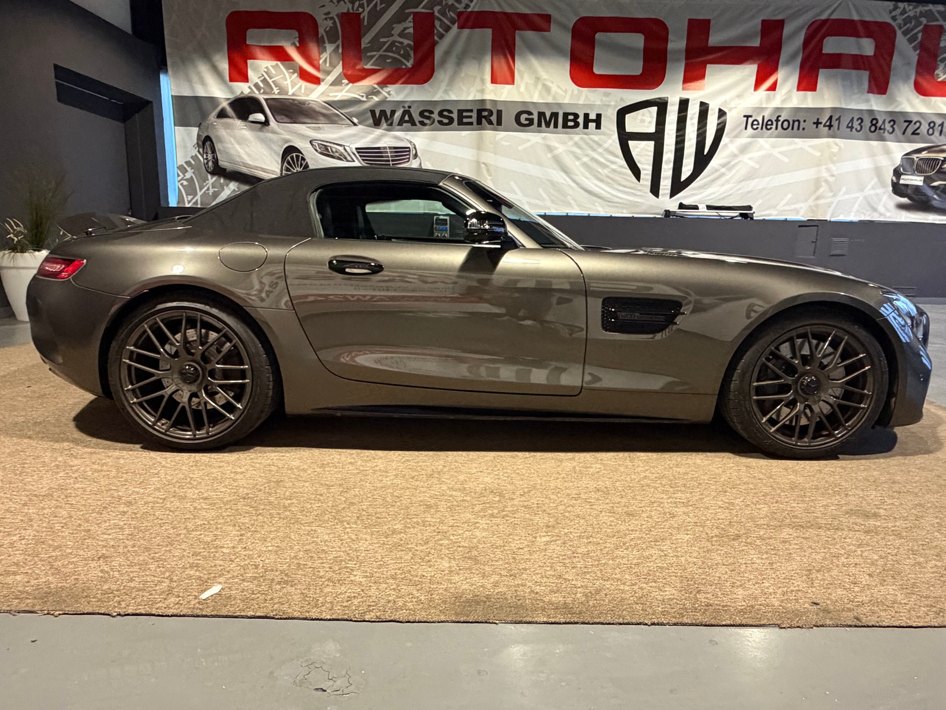 MERCEDES-BENZ AMG GT C Roadster Speedshift DCT-showroom-element-1