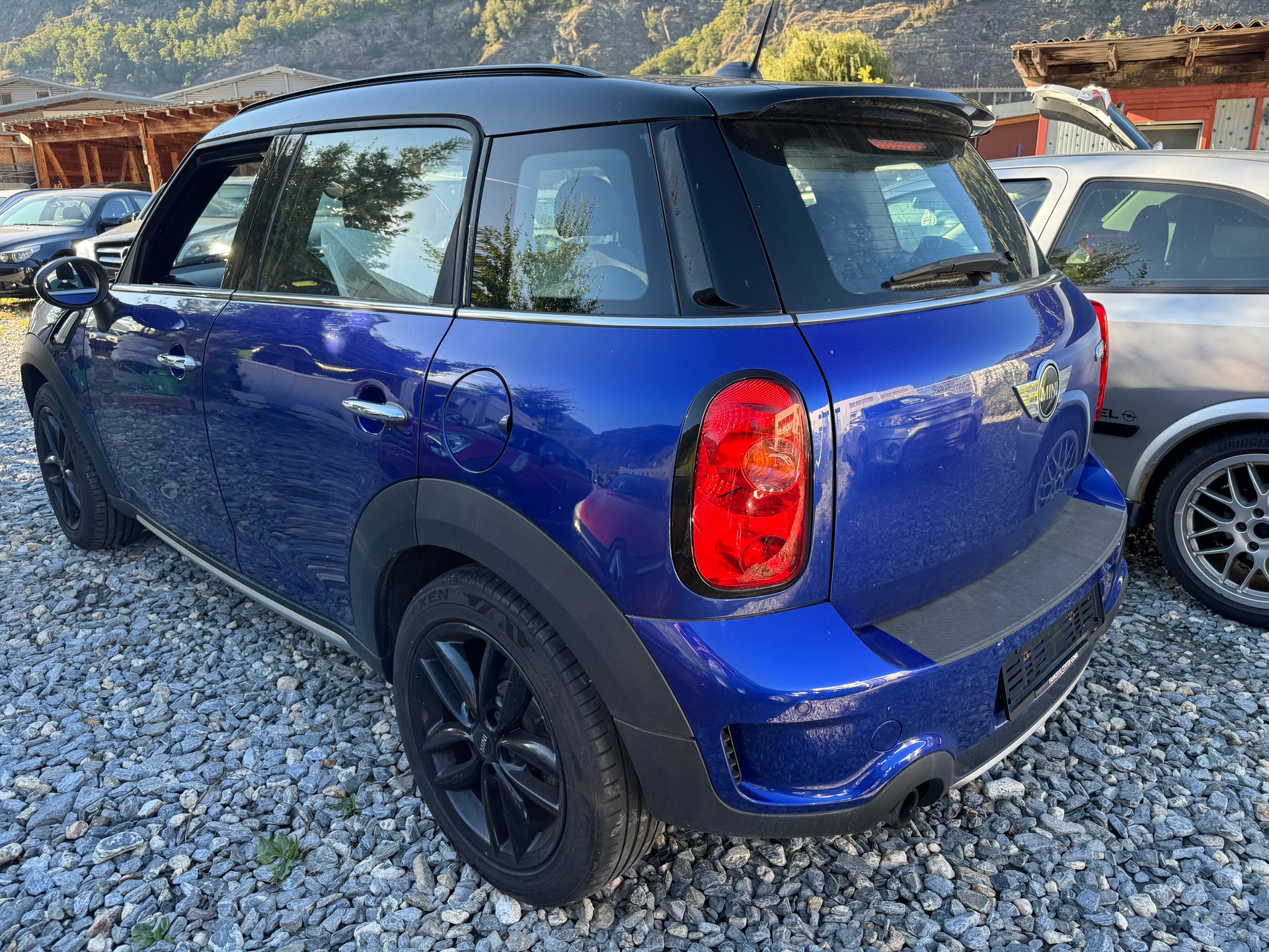 MINI Countryman Cooper S ALL4 by Burton Steptronic-image-13
