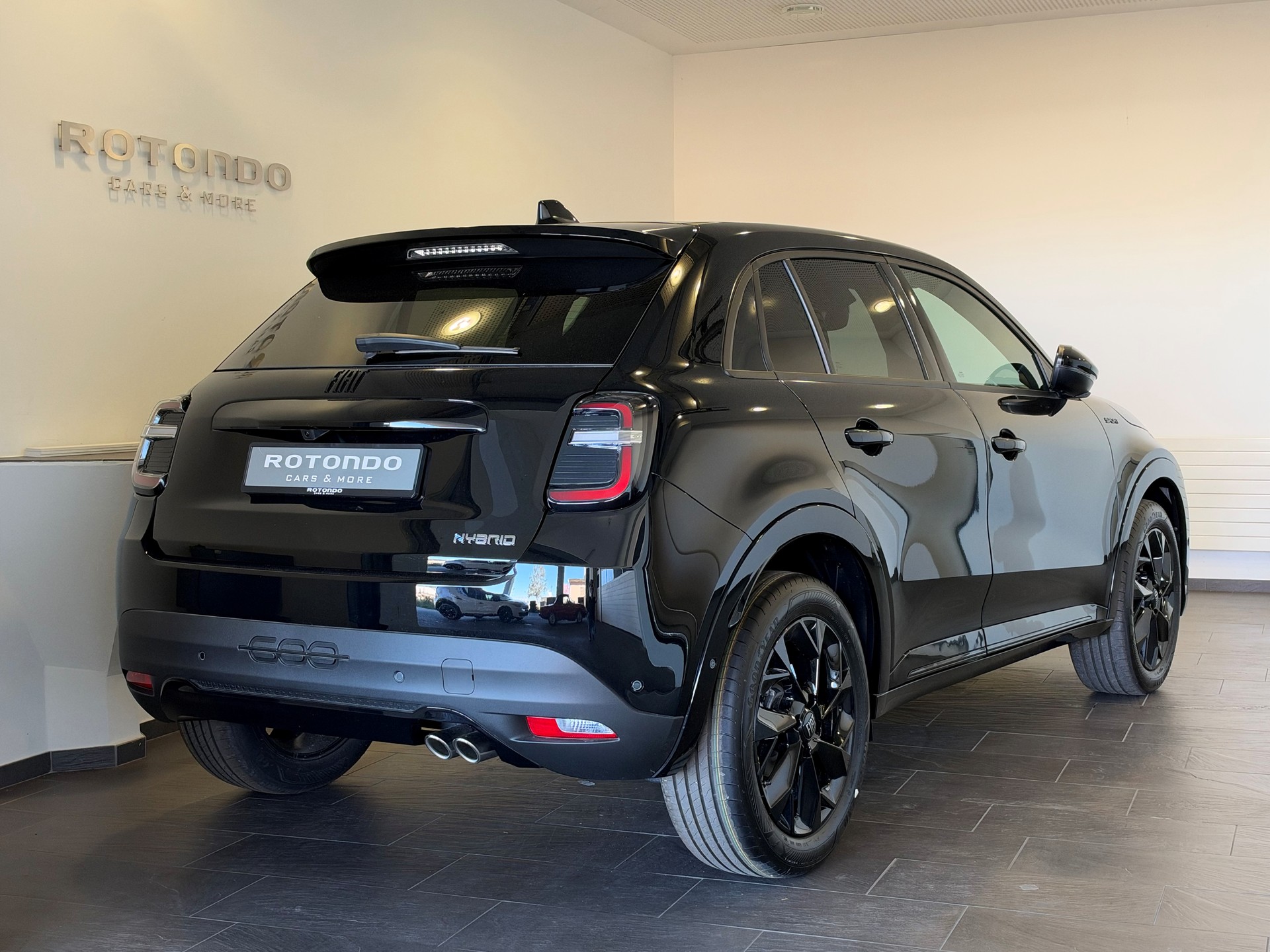 FIAT 600h Mild Hybrid Sport 145PS-showroom-element-1
