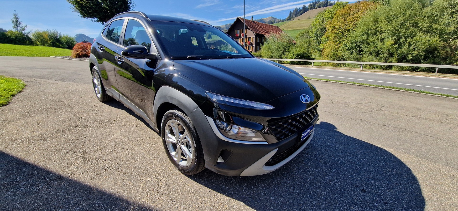 HYUNDAI Kona 1.6 T-GDi Amplia 4WD DCT-showroom-element-2