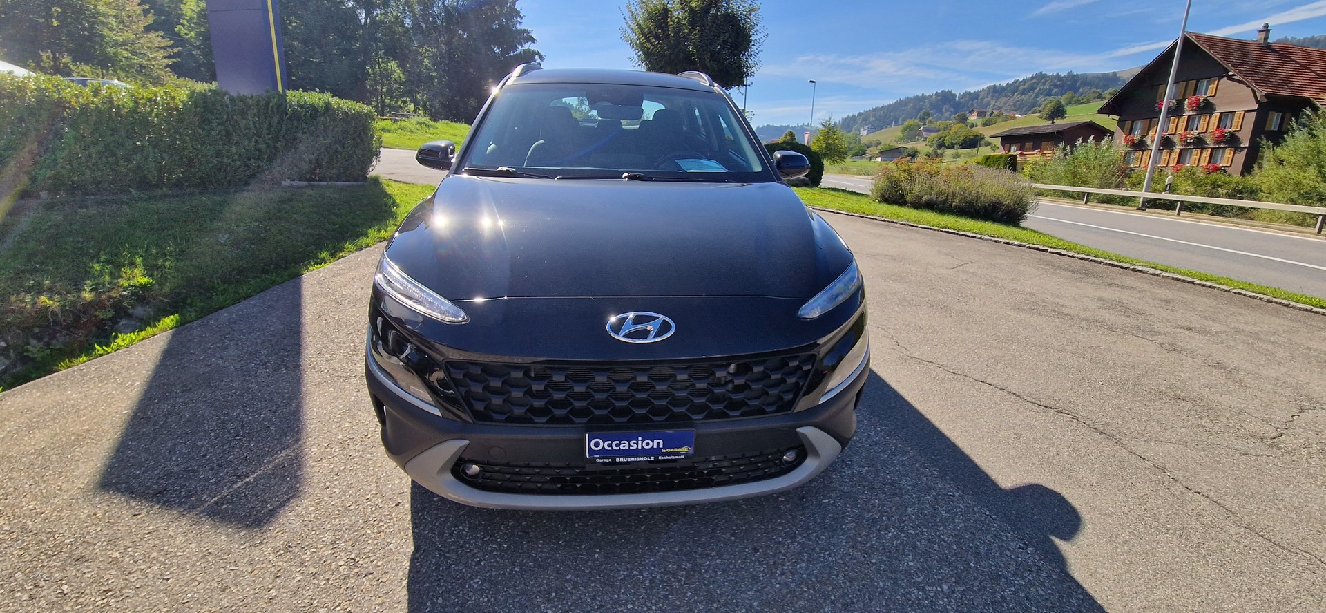 HYUNDAI Kona 1.6 T-GDi Amplia 4WD DCT-showroom-element-1