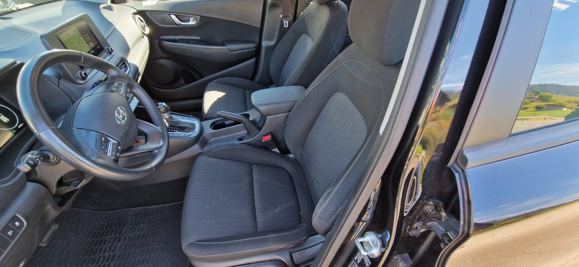 HYUNDAI Kona 1.6 T-GDi Amplia 4WD DCT-image-7