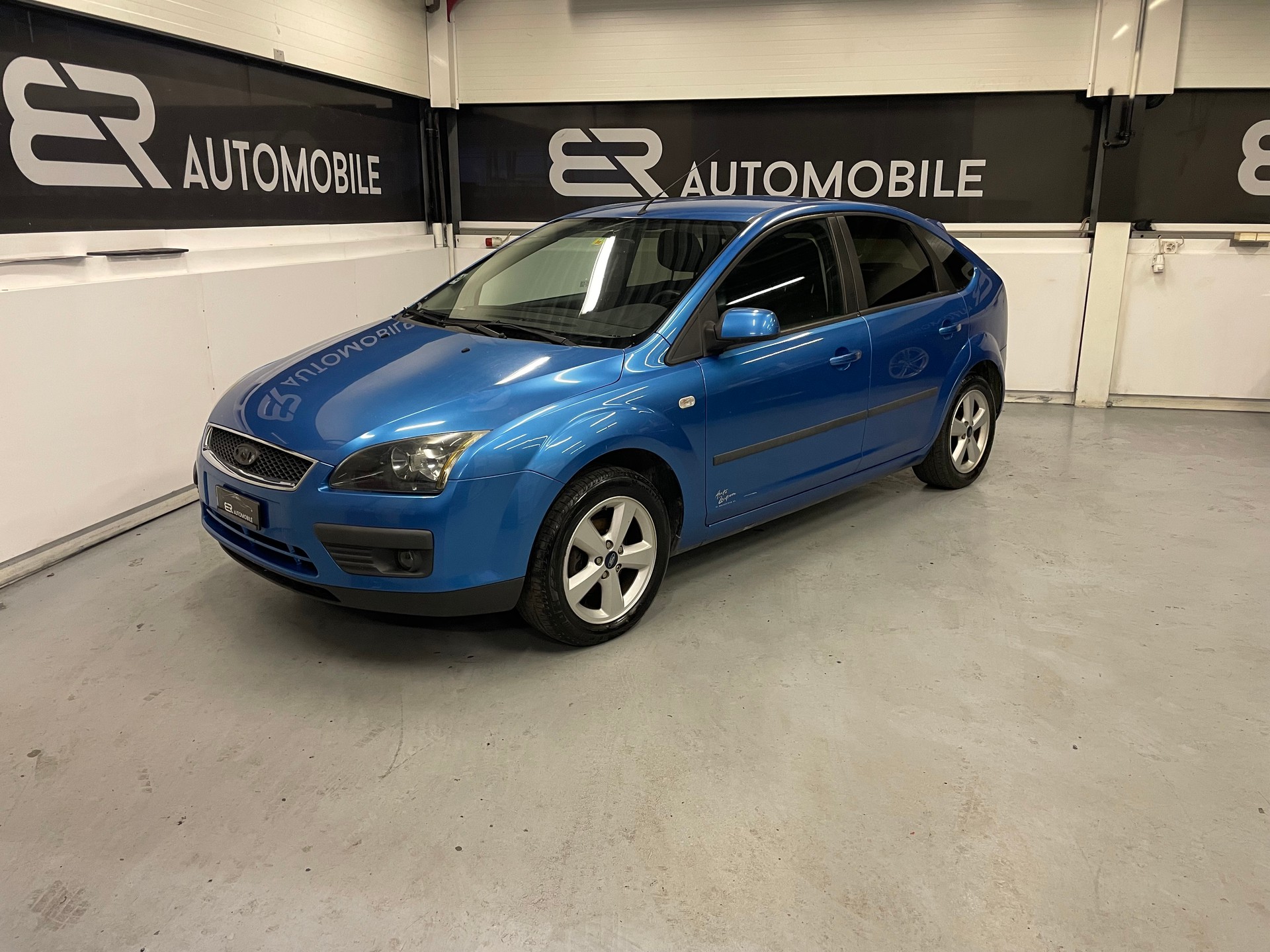 FORD Focus 1.6i VCT Carving