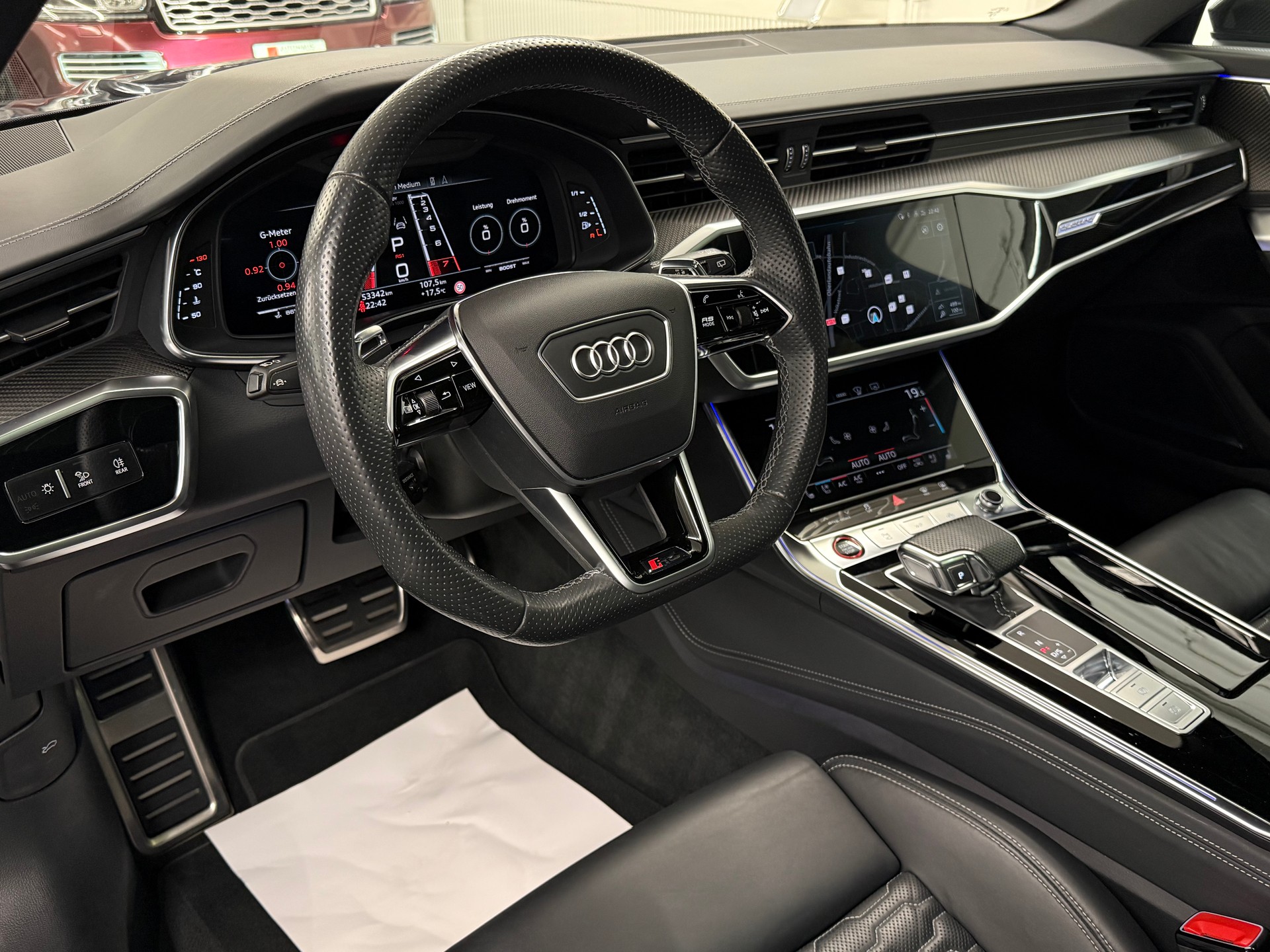 AUDI RS6 Avant 4.0 TFSI V8 quattro-image-16