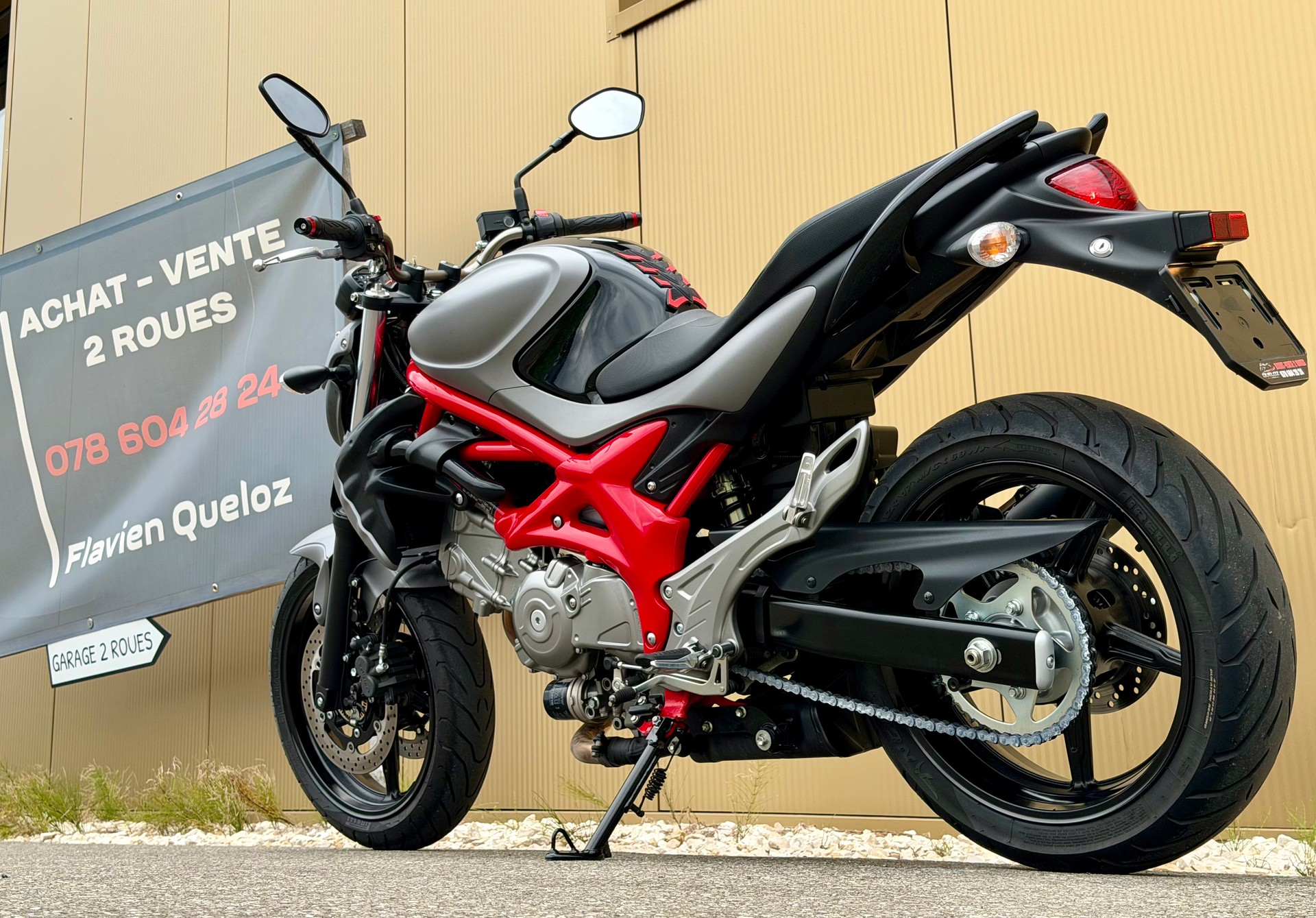 SUZUKI SFV 650 Gladius ABS-image-11