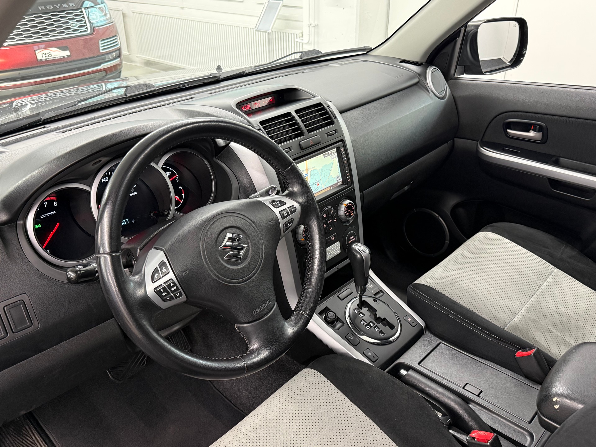 SUZUKI Grand Vitara 2.0 16V Top Limited Edition Automatic-image-11