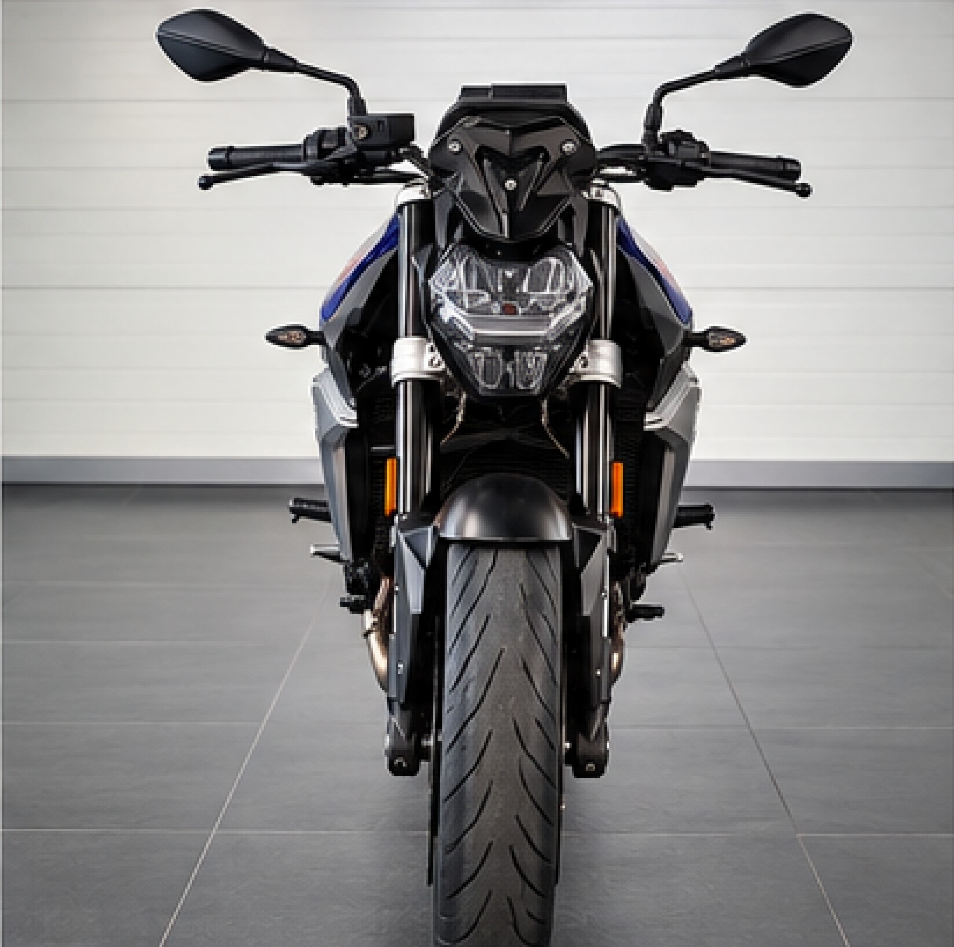 BMW F 900 R-image-3
