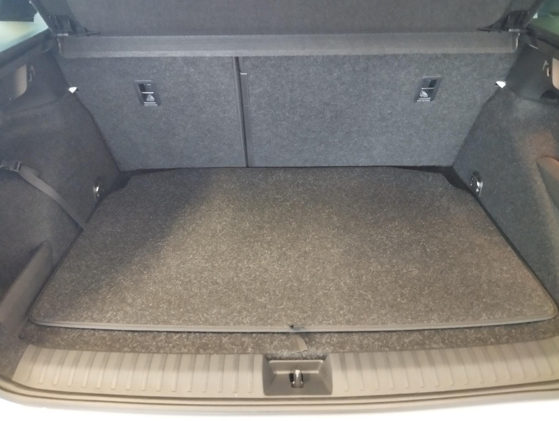 SKODA Kamiq 1.0 TSI Monte Carlo DSG-image-6