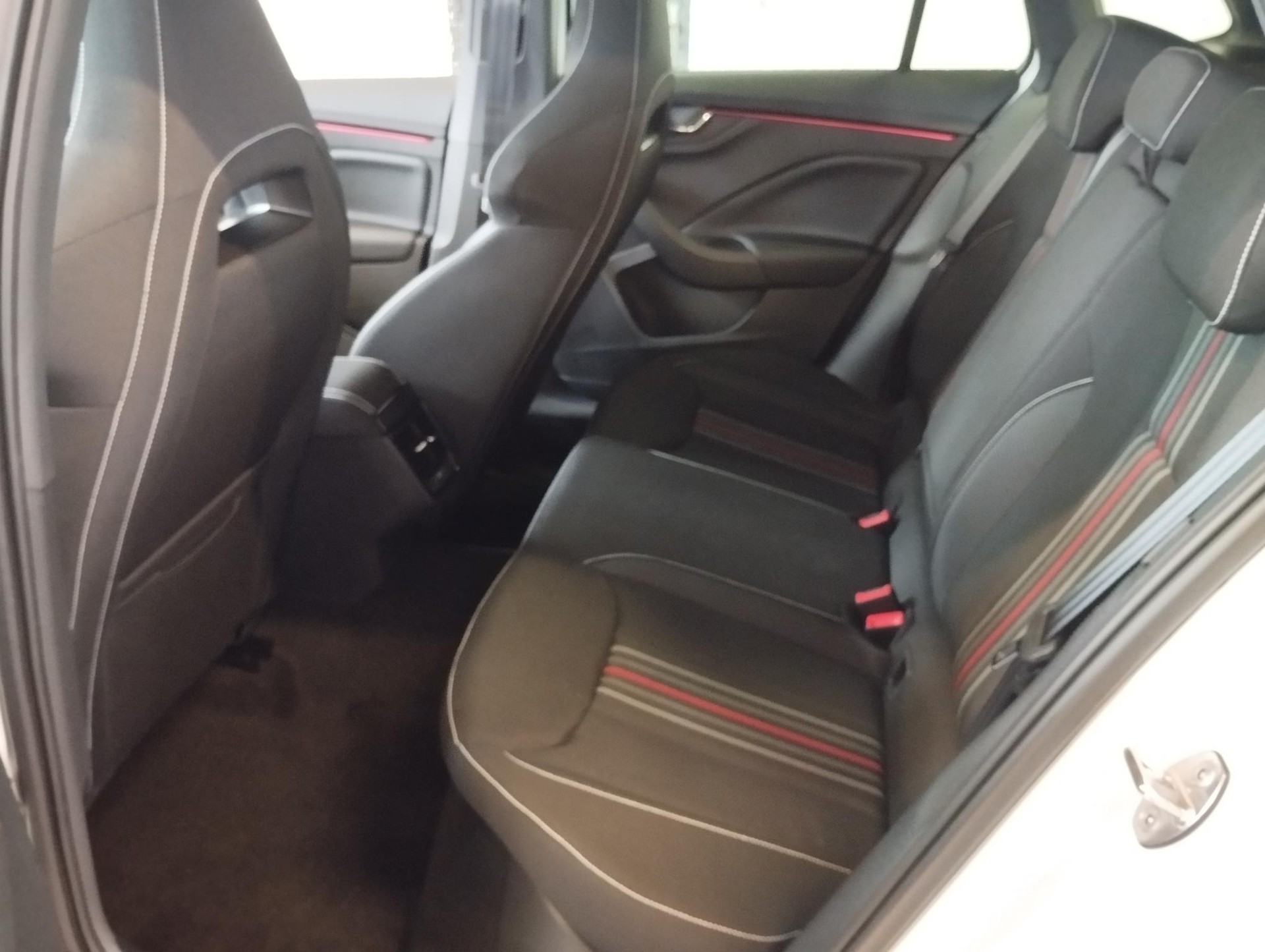 SKODA Kamiq 1.0 TSI Monte Carlo DSG-image-7