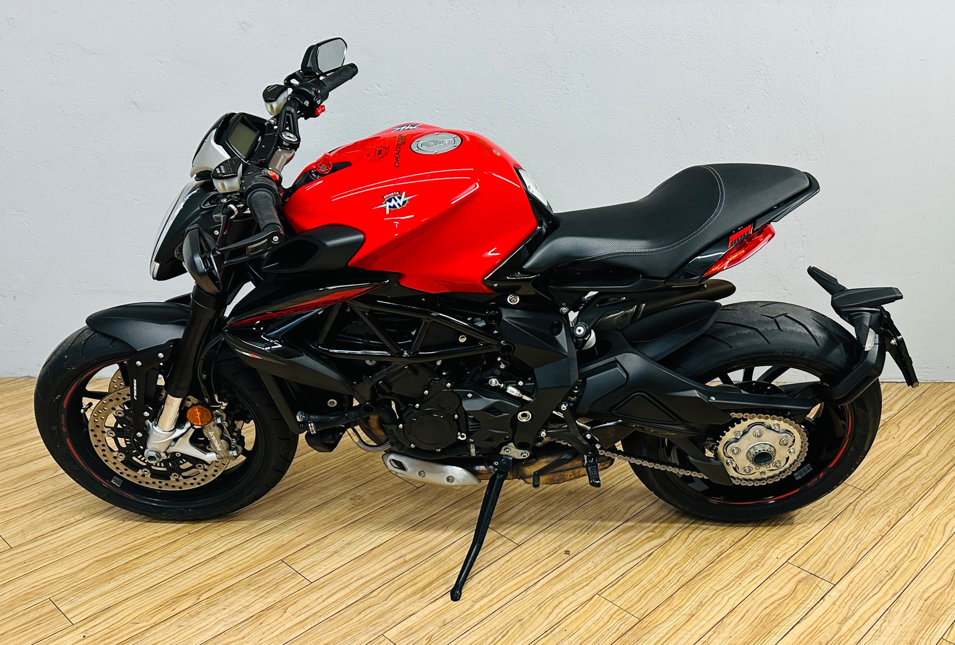 MV AGUSTA Dragster 800 Rosso-image-5