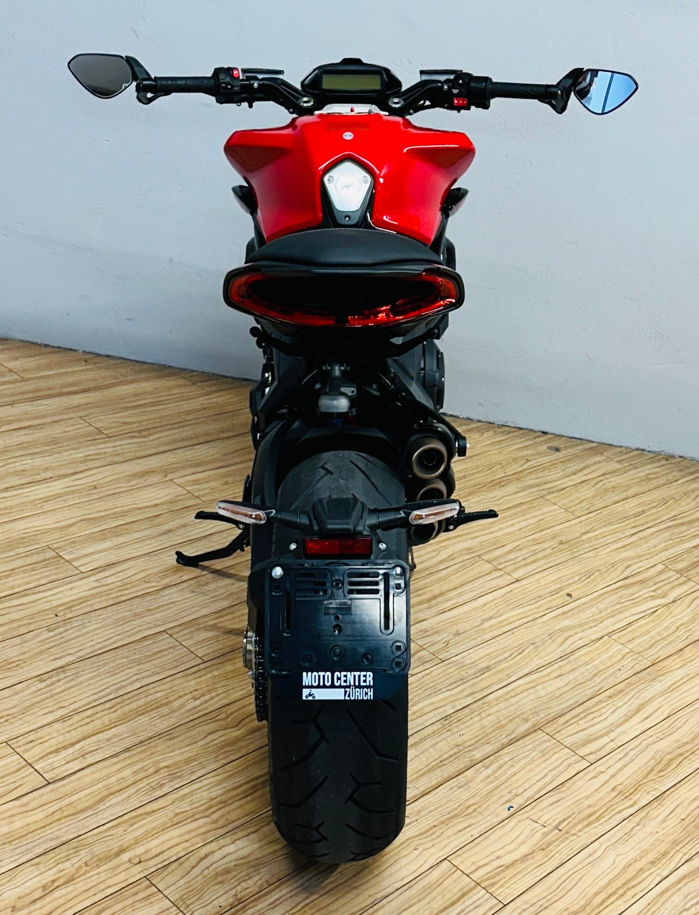 MV AGUSTA Dragster 800 Rosso-image-3
