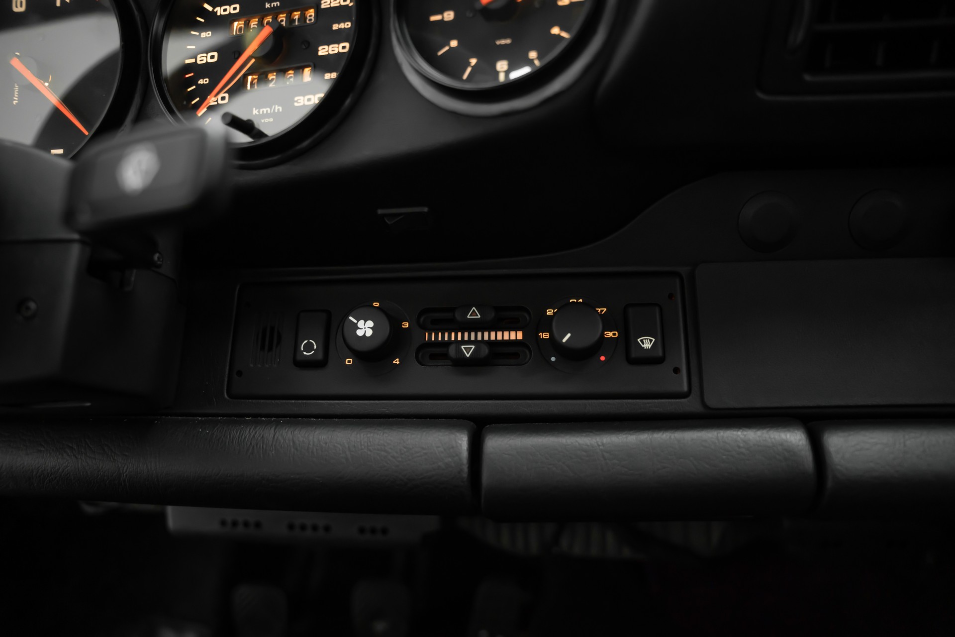PORSCHE 911 Carrera RS-image-22
