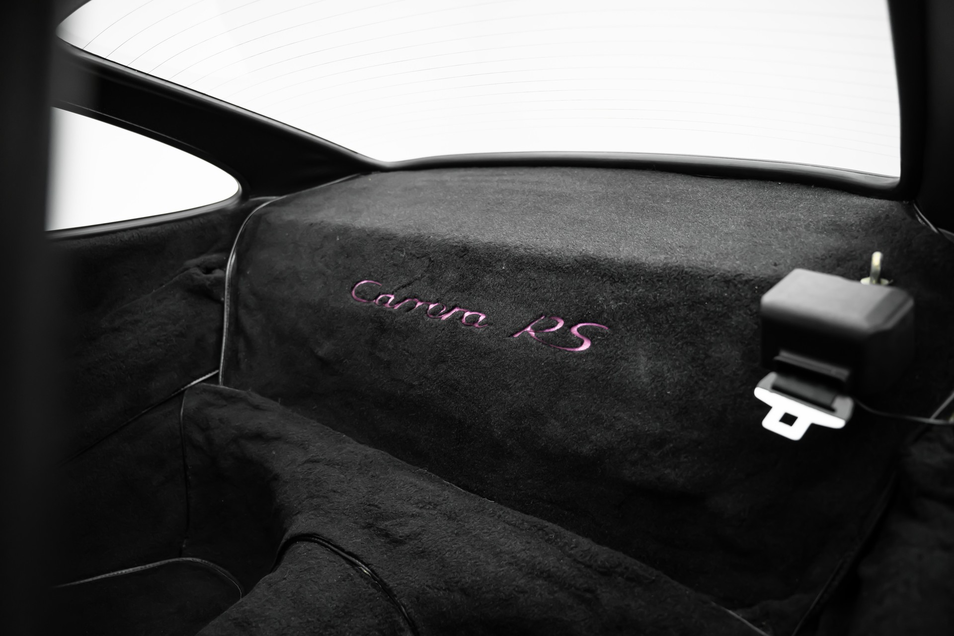 PORSCHE 911 Carrera RS-image-16