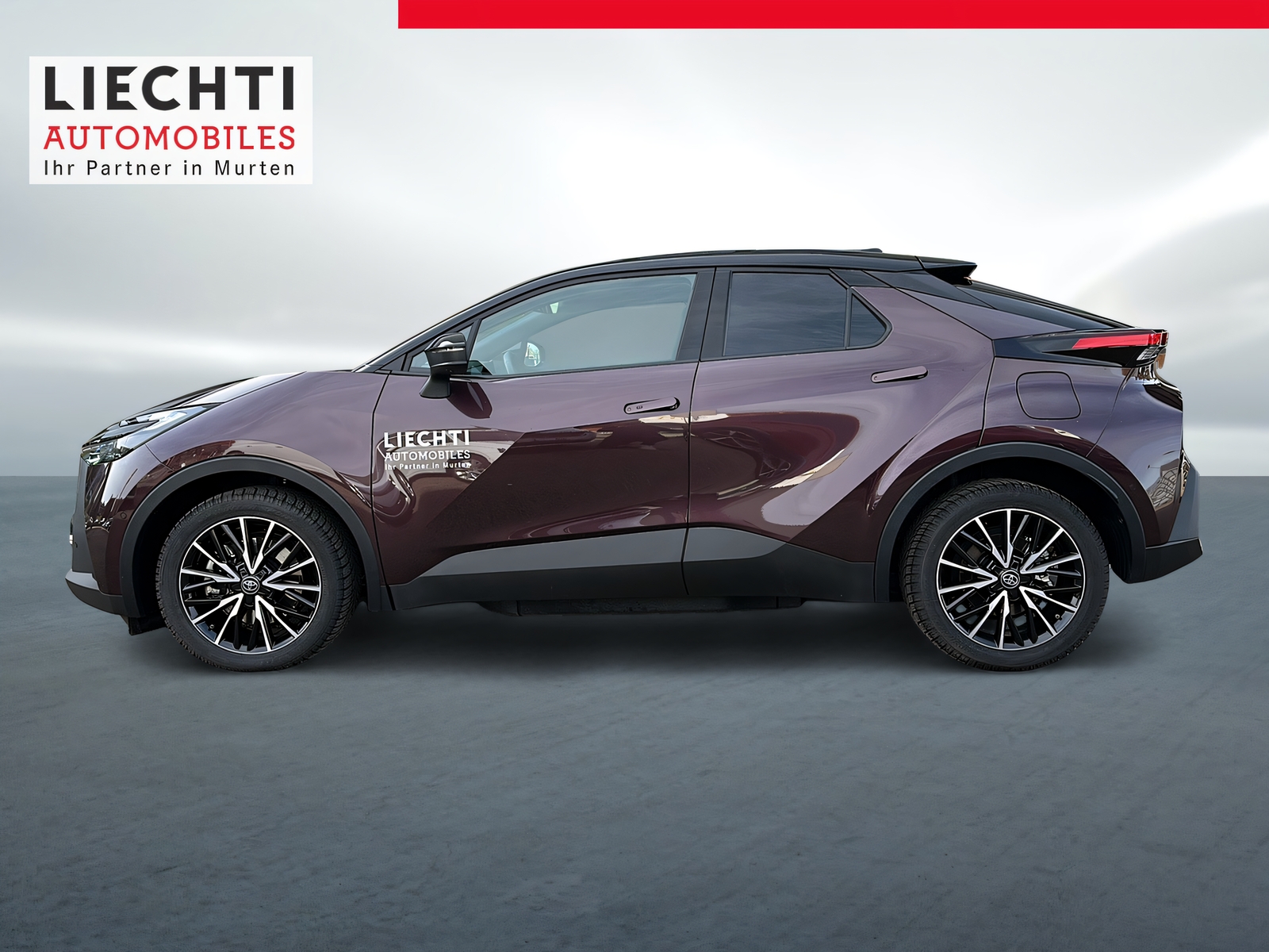 TOYOTA C-HR 2.0 PHEV CVT Trend-showroom-element-1