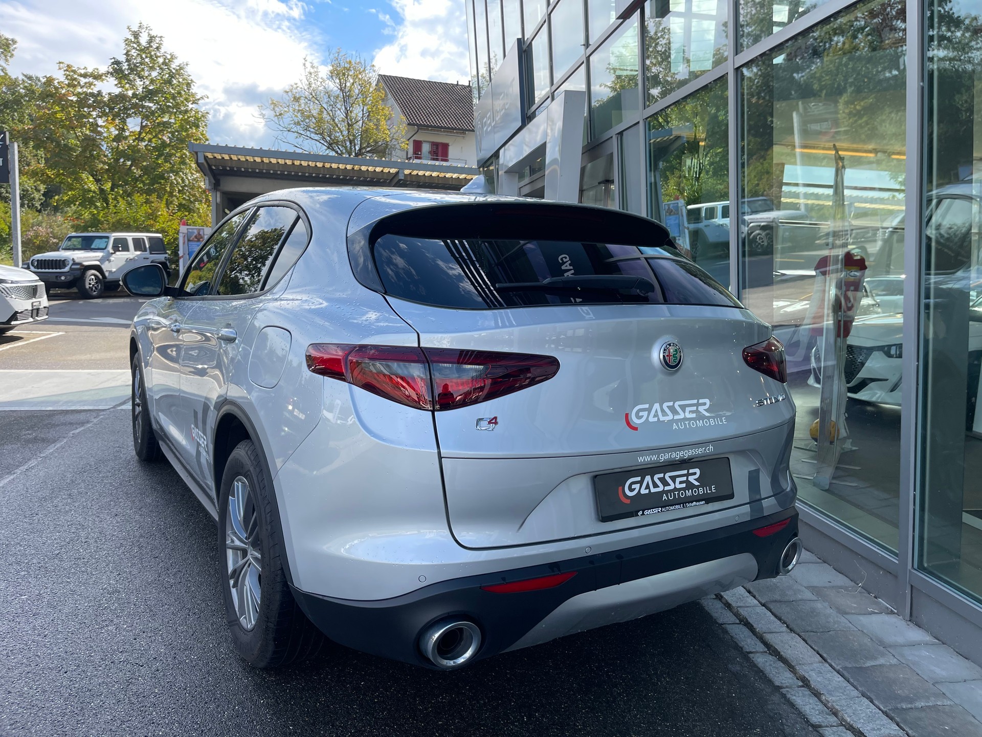 ALFA ROMEO Stelvio 2.0 Business Q4 Automatic-showroom-element-2