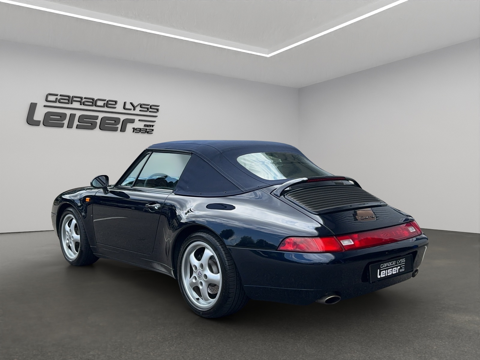 PORSCHE 911 (Typ 993) Carrera Cabriolet-image-6