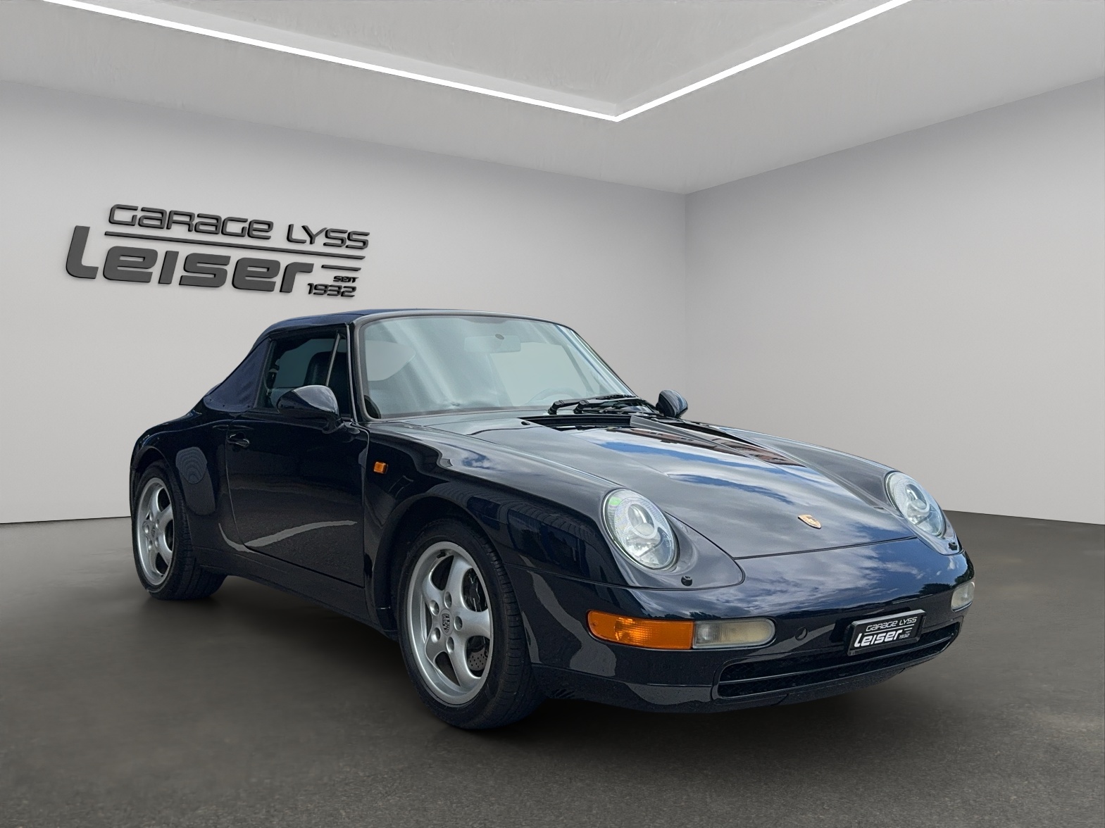 PORSCHE 911 (Typ 993) Carrera Cabriolet-image-4