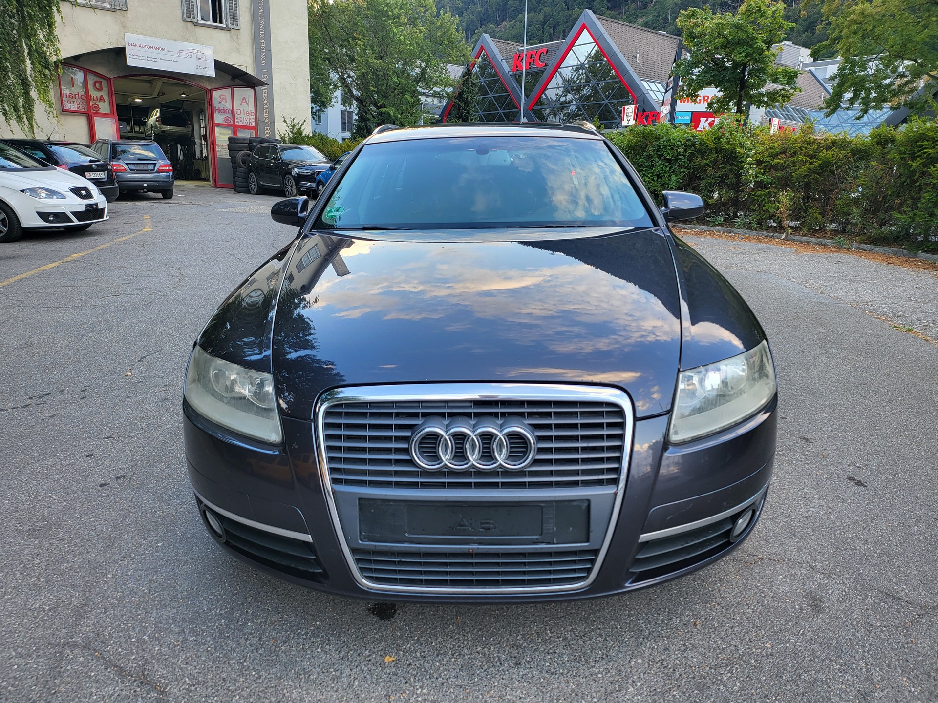 AUDI A6 Avant 2.4