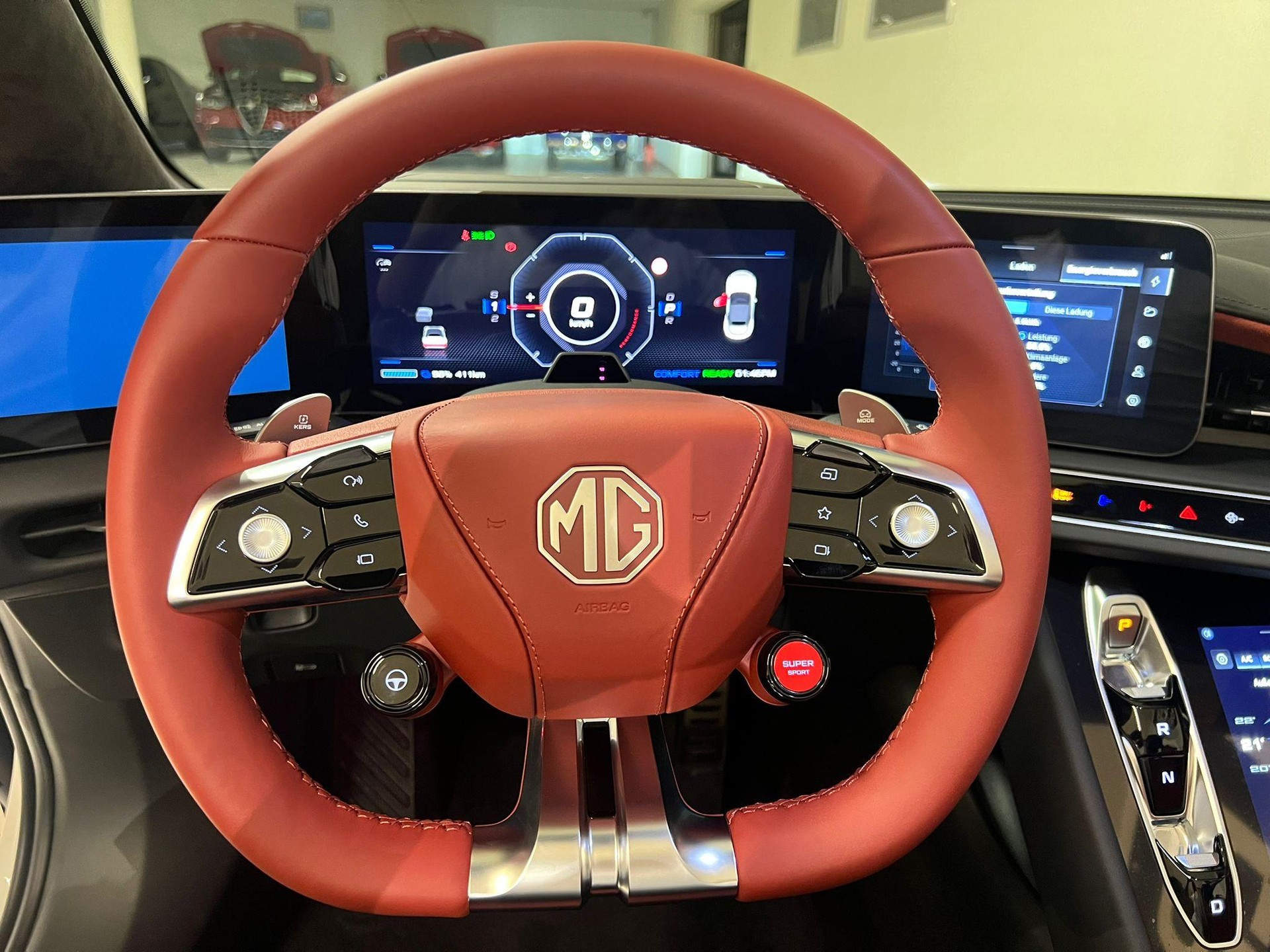 MG Cyberster 77kWh 4WD-image-10