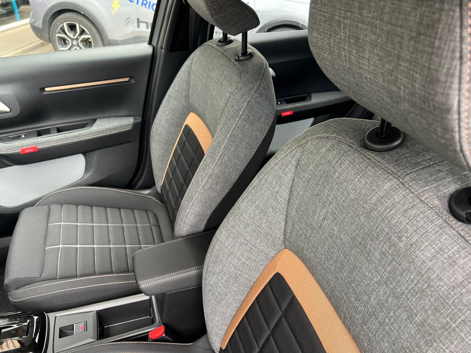 CITROEN C3 Aircross 1.2 Hybrid Plus-image-12
