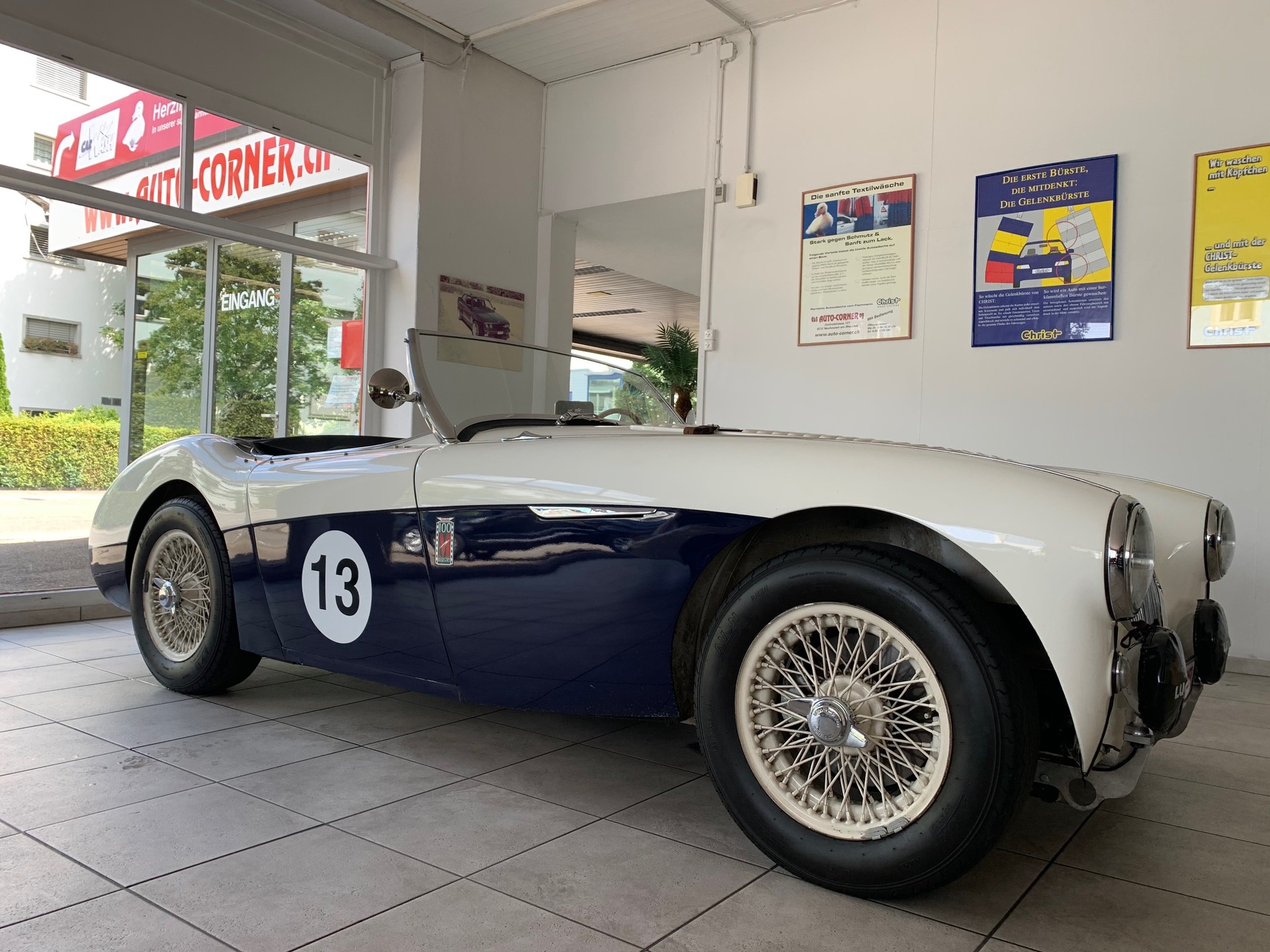 AUSTIN-HEALEY 100M Factory built original Le Mans-image-4