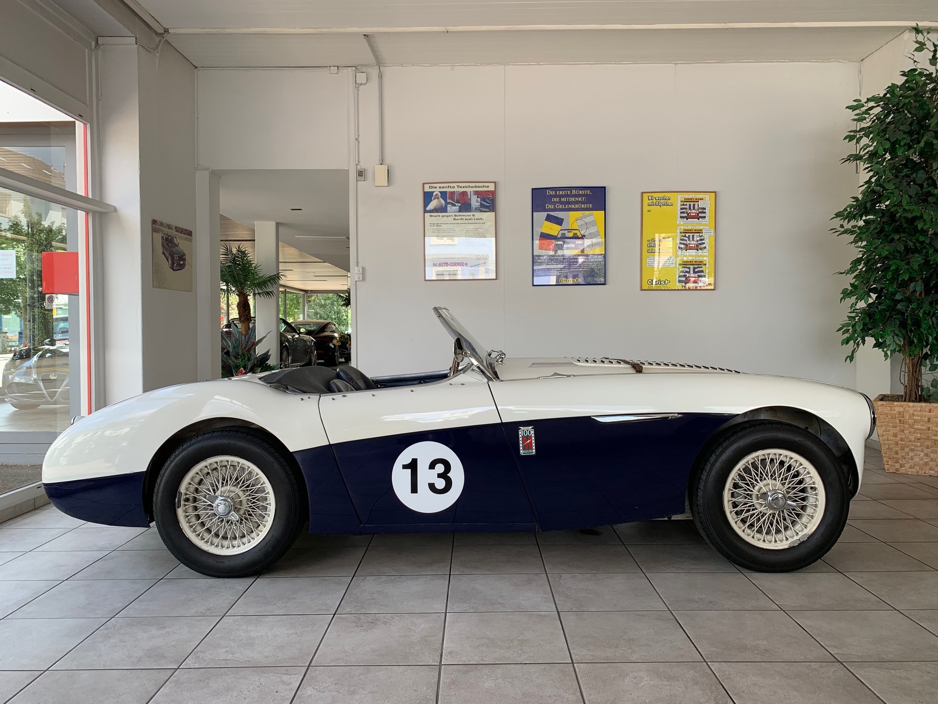 AUSTIN-HEALEY 100M Factory built original Le Mans-image-5