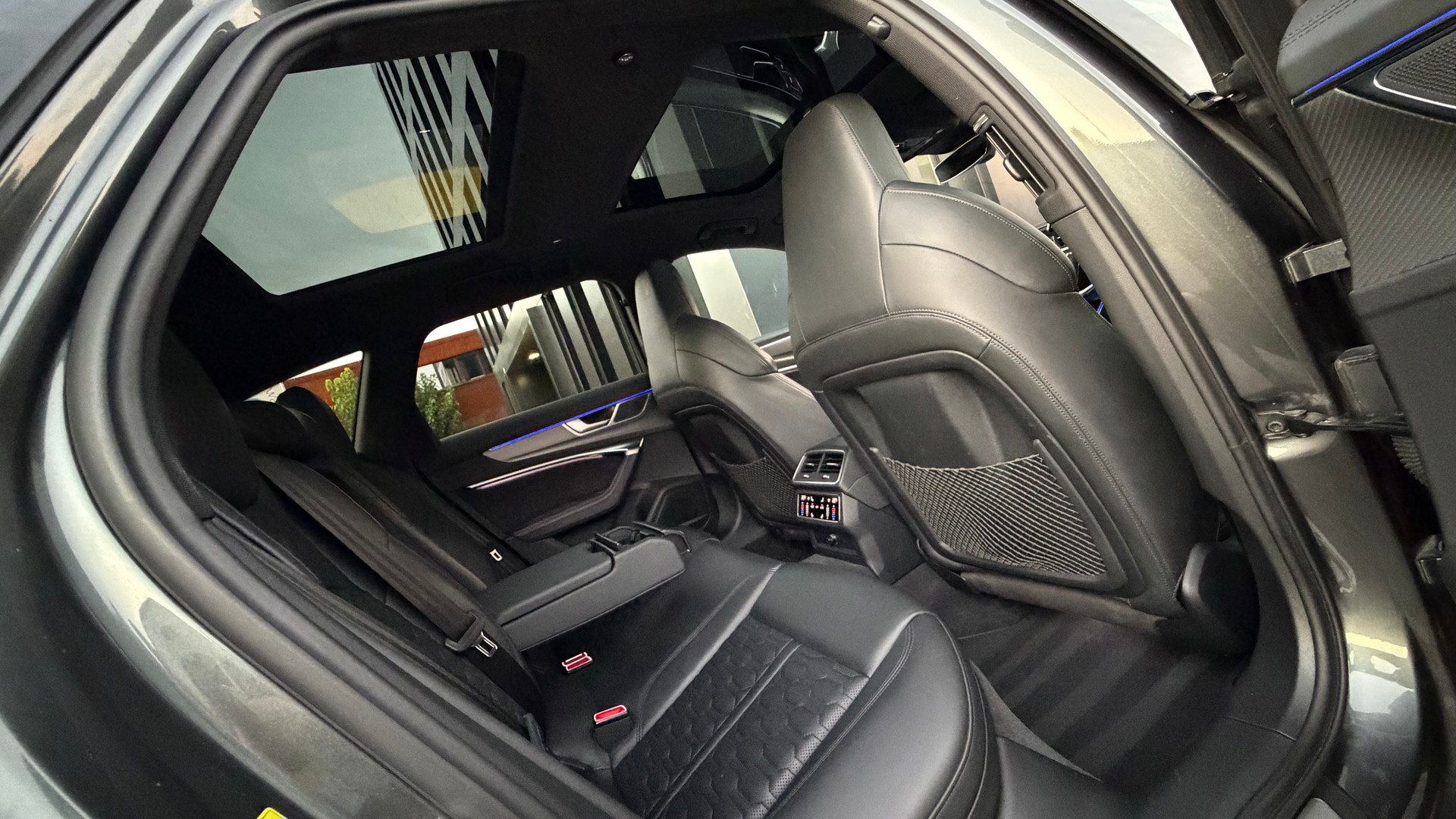 AUDI RS6 Avant 4.0 TFSI V8 quattro ♦️ RS Paket PLUS* NP CHF*214`017.-♦️-image-10
